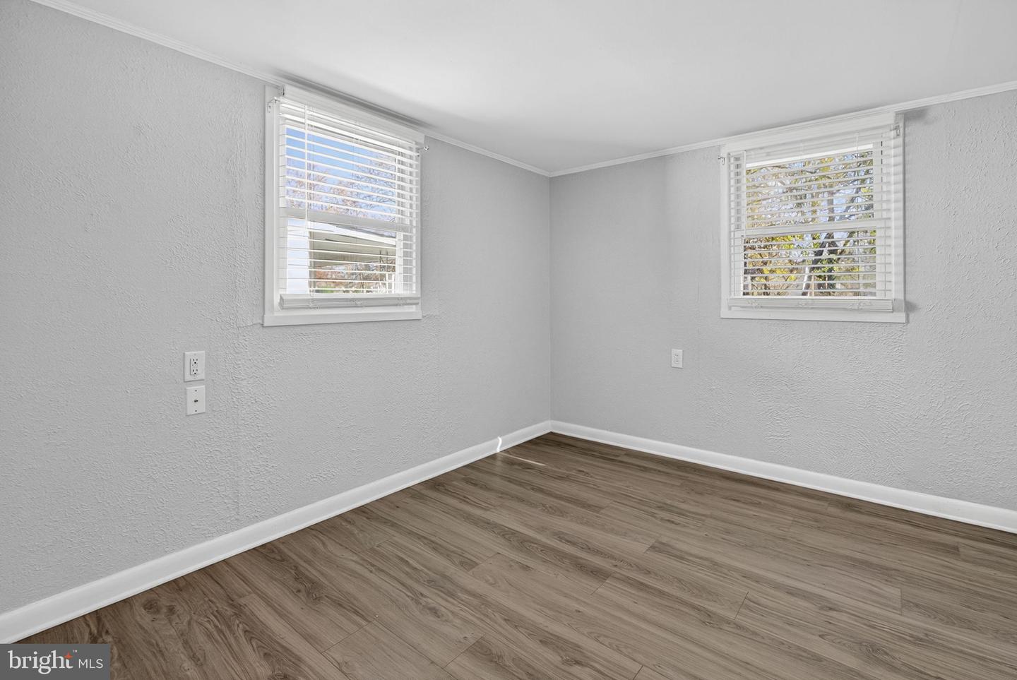 208 SHENANDOAH AVE, WINCHESTER, Virginia 22601, 3 Bedrooms Bedrooms, ,1 BathroomBathrooms,Residential,For sale,208 SHENANDOAH AVE,VAWI2009462 MLS # VAWI2009462 208 SHENANDOAH AVE, WINCHESTER, Virginia 22601, 3 Bedrooms Bedrooms, ,1 BathroomBathrooms,Residential,For sale,208 SHENANDOAH AVE,VAWI2009462 MLS # VAWI2009462