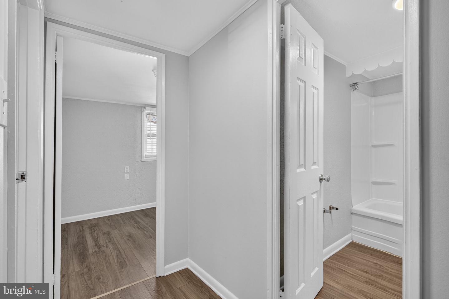 208 SHENANDOAH AVE, WINCHESTER, Virginia 22601, 3 Bedrooms Bedrooms, ,1 BathroomBathrooms,Residential,For sale,208 SHENANDOAH AVE,VAWI2009462 MLS # VAWI2009462 208 SHENANDOAH AVE, WINCHESTER, Virginia 22601, 3 Bedrooms Bedrooms, ,1 BathroomBathrooms,Residential,For sale,208 SHENANDOAH AVE,VAWI2009462 MLS # VAWI2009462