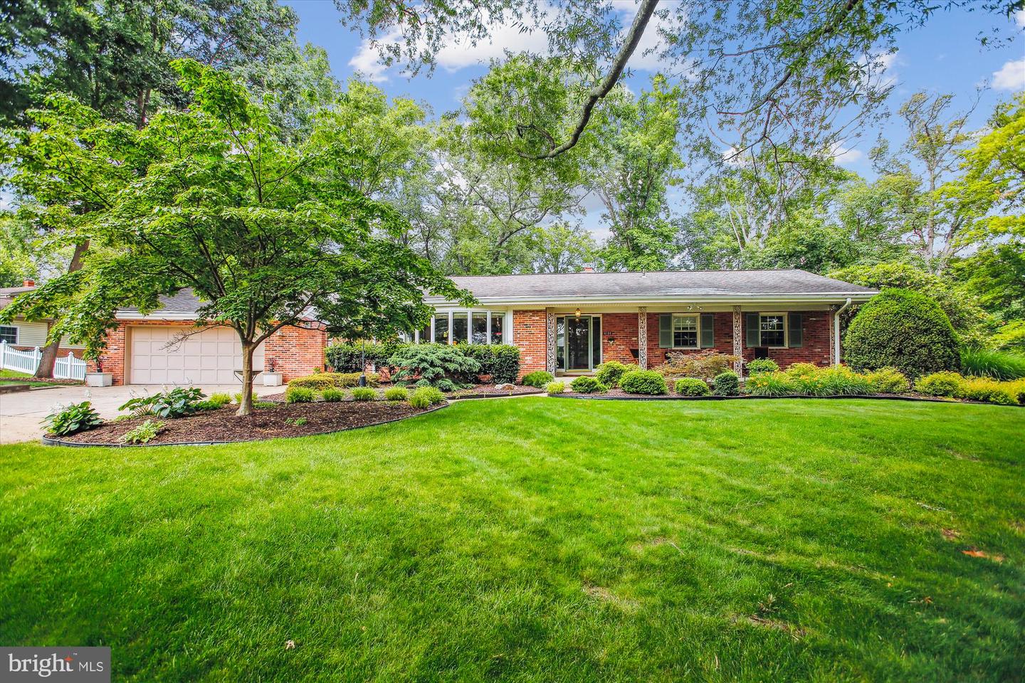 4100 TIDEWATER CT, ALEXANDRIA, Virginia 22309, 4 Bedrooms Bedrooms, ,3 BathroomsBathrooms,Residential,For sale,4100 TIDEWATER CT,VAFX2279128 MLS # VAFX2279128 4100 TIDEWATER CT, ALEXANDRIA, Virginia 22309, 4 Bedrooms Bedrooms, ,3 BathroomsBathrooms,Residential,For sale,4100 TIDEWATER CT,VAFX2279128 MLS # VAFX2279128