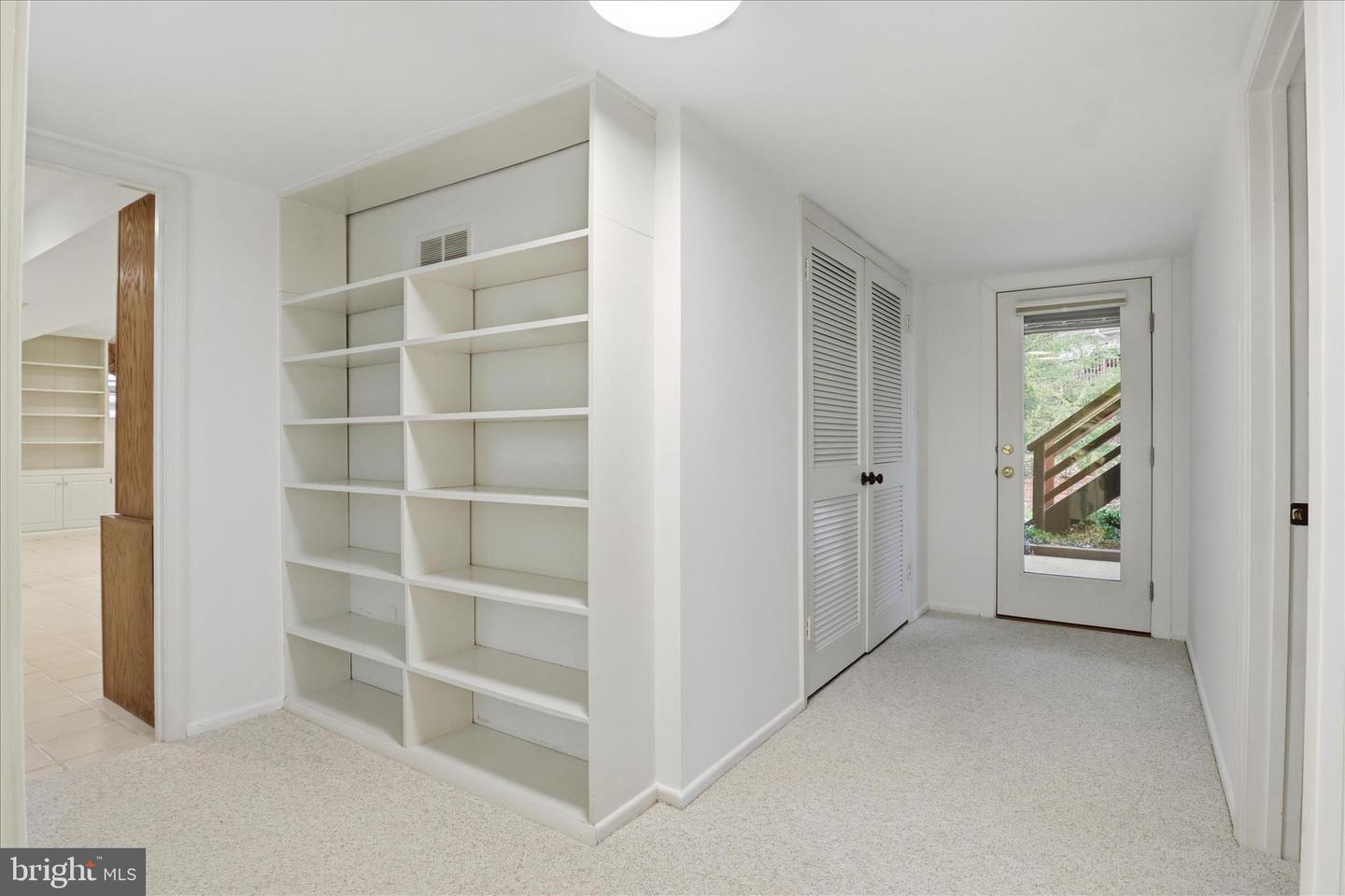 4100 TIDEWATER CT, ALEXANDRIA, Virginia 22309, 4 Bedrooms Bedrooms, ,3 BathroomsBathrooms,Residential,For sale,4100 TIDEWATER CT,VAFX2279128 MLS # VAFX2279128 4100 TIDEWATER CT, ALEXANDRIA, Virginia 22309, 4 Bedrooms Bedrooms, ,3 BathroomsBathrooms,Residential,For sale,4100 TIDEWATER CT,VAFX2279128 MLS # VAFX2279128