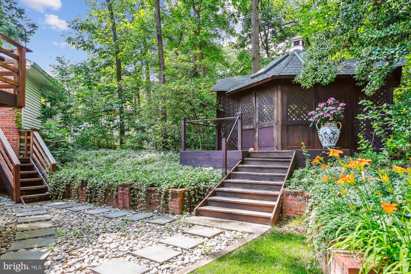 4100 TIDEWATER CT, ALEXANDRIA, Virginia 22309, 4 Bedrooms Bedrooms, ,3 BathroomsBathrooms,Residential,For sale,4100 TIDEWATER CT,VAFX2279128 MLS # VAFX2279128 4100 TIDEWATER CT, ALEXANDRIA, Virginia 22309, 4 Bedrooms Bedrooms, ,3 BathroomsBathrooms,Residential,For sale,4100 TIDEWATER CT,VAFX2279128 MLS # VAFX2279128