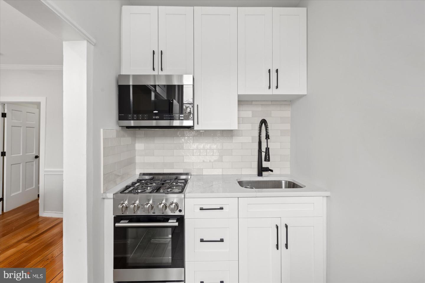 524 QUEEN ST, ALEXANDRIA, Virginia 22314, 5 Bedrooms Bedrooms, ,5 BathroomsBathrooms,Residential,For sale,524 QUEEN ST,VAAX2051896 MLS # VAAX2051896 524 QUEEN ST, ALEXANDRIA, Virginia 22314, 5 Bedrooms Bedrooms, ,5 BathroomsBathrooms,Residential,For sale,524 QUEEN ST,VAAX2051896 MLS # VAAX2051896