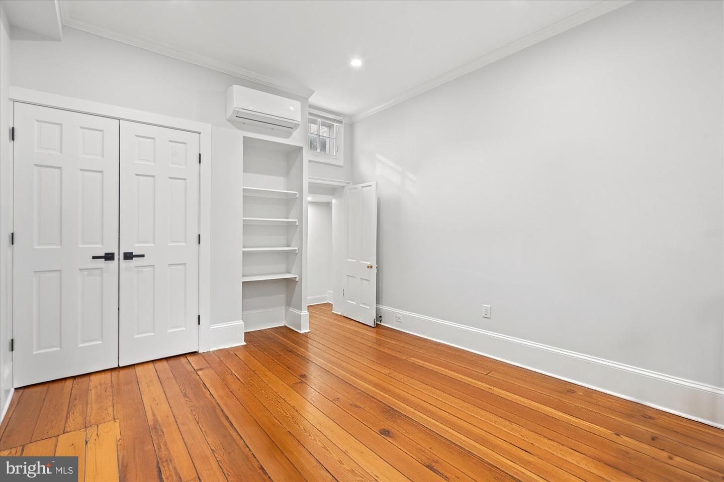 524 QUEEN ST, ALEXANDRIA, Virginia 22314, 5 Bedrooms Bedrooms, ,5 BathroomsBathrooms,Residential,For sale,524 QUEEN ST,VAAX2051896 MLS # VAAX2051896 524 QUEEN ST, ALEXANDRIA, Virginia 22314, 5 Bedrooms Bedrooms, ,5 BathroomsBathrooms,Residential,For sale,524 QUEEN ST,VAAX2051896 MLS # VAAX2051896