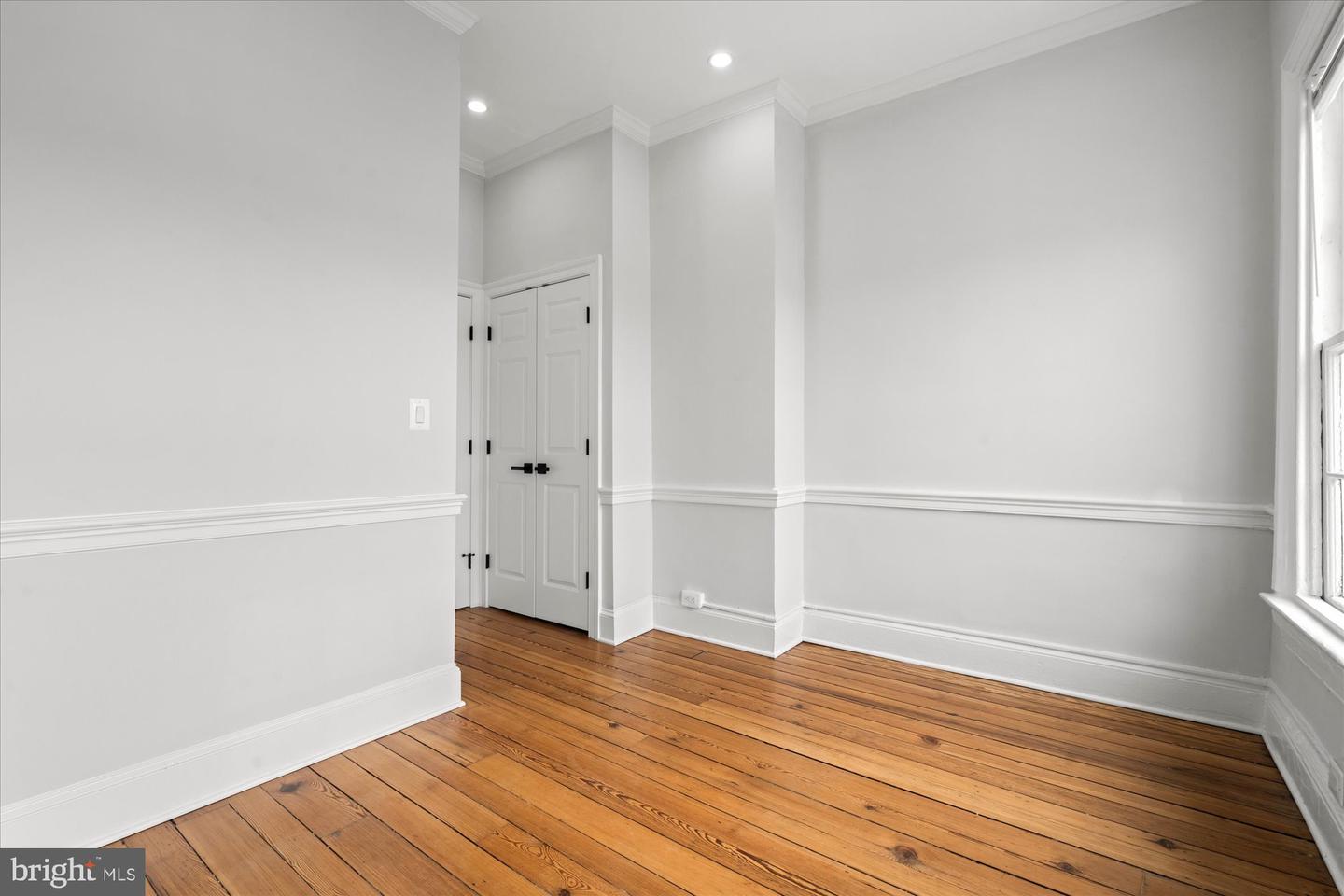 524 QUEEN ST, ALEXANDRIA, Virginia 22314, 5 Bedrooms Bedrooms, ,5 BathroomsBathrooms,Residential,For sale,524 QUEEN ST,VAAX2051896 MLS # VAAX2051896 524 QUEEN ST, ALEXANDRIA, Virginia 22314, 5 Bedrooms Bedrooms, ,5 BathroomsBathrooms,Residential,For sale,524 QUEEN ST,VAAX2051896 MLS # VAAX2051896