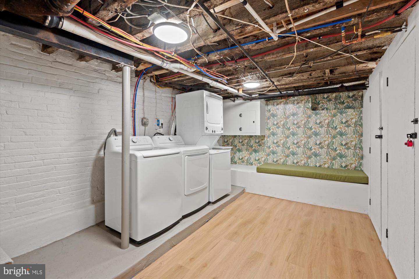 524 QUEEN ST, ALEXANDRIA, Virginia 22314, 5 Bedrooms Bedrooms, ,5 BathroomsBathrooms,Residential,For sale,524 QUEEN ST,VAAX2051896 MLS # VAAX2051896 524 QUEEN ST, ALEXANDRIA, Virginia 22314, 5 Bedrooms Bedrooms, ,5 BathroomsBathrooms,Residential,For sale,524 QUEEN ST,VAAX2051896 MLS # VAAX2051896