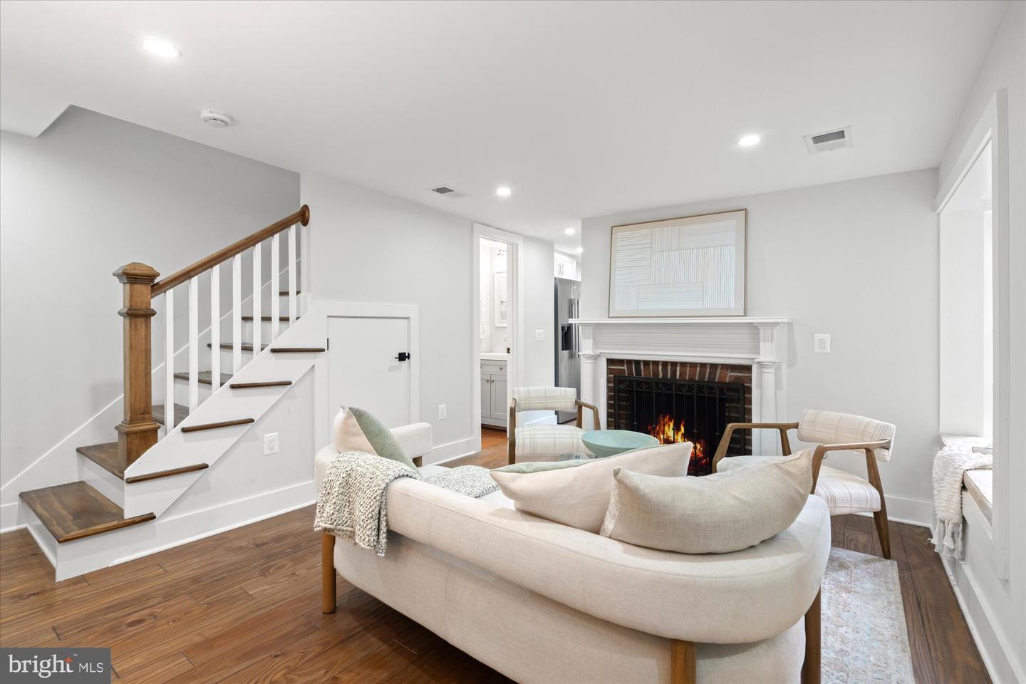 524 QUEEN ST, ALEXANDRIA, Virginia 22314, 5 Bedrooms Bedrooms, ,5 BathroomsBathrooms,Residential,For sale,524 QUEEN ST,VAAX2051896 MLS # VAAX2051896 524 QUEEN ST, ALEXANDRIA, Virginia 22314, 5 Bedrooms Bedrooms, ,5 BathroomsBathrooms,Residential,For sale,524 QUEEN ST,VAAX2051896 MLS # VAAX2051896