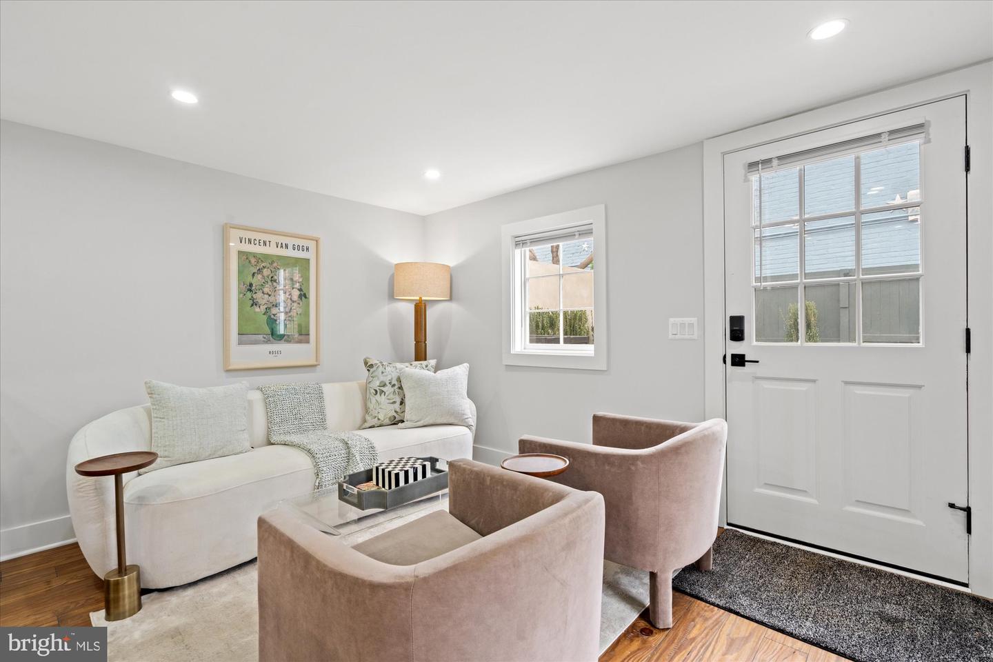 524 QUEEN ST, ALEXANDRIA, Virginia 22314, 5 Bedrooms Bedrooms, ,5 BathroomsBathrooms,Residential,For sale,524 QUEEN ST,VAAX2051896 MLS # VAAX2051896 524 QUEEN ST, ALEXANDRIA, Virginia 22314, 5 Bedrooms Bedrooms, ,5 BathroomsBathrooms,Residential,For sale,524 QUEEN ST,VAAX2051896 MLS # VAAX2051896