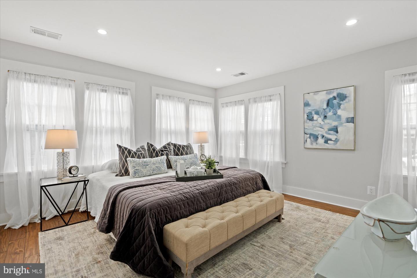 524 QUEEN ST, ALEXANDRIA, Virginia 22314, 5 Bedrooms Bedrooms, ,5 BathroomsBathrooms,Residential,For sale,524 QUEEN ST,VAAX2051896 MLS # VAAX2051896 524 QUEEN ST, ALEXANDRIA, Virginia 22314, 5 Bedrooms Bedrooms, ,5 BathroomsBathrooms,Residential,For sale,524 QUEEN ST,VAAX2051896 MLS # VAAX2051896