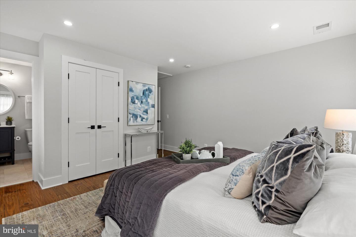 524 QUEEN ST, ALEXANDRIA, Virginia 22314, 5 Bedrooms Bedrooms, ,5 BathroomsBathrooms,Residential,For sale,524 QUEEN ST,VAAX2051896 MLS # VAAX2051896 524 QUEEN ST, ALEXANDRIA, Virginia 22314, 5 Bedrooms Bedrooms, ,5 BathroomsBathrooms,Residential,For sale,524 QUEEN ST,VAAX2051896 MLS # VAAX2051896