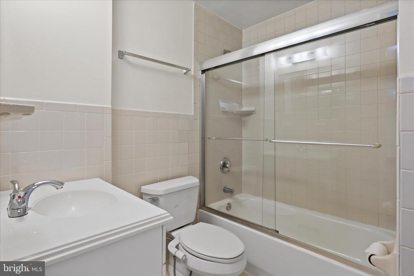 8601 RAGLAN RD, VIENNA, Virginia 22182, 4 Bedrooms Bedrooms, 8 Rooms Rooms,3 BathroomsBathrooms,Residential,For sale,8601 RAGLAN RD,VAFX2280150 MLS # VAFX2280150 8601 RAGLAN RD, VIENNA, Virginia 22182, 4 Bedrooms Bedrooms, 8 Rooms Rooms,3 BathroomsBathrooms,Residential,For sale,8601 RAGLAN RD,VAFX2280150 MLS # VAFX2280150