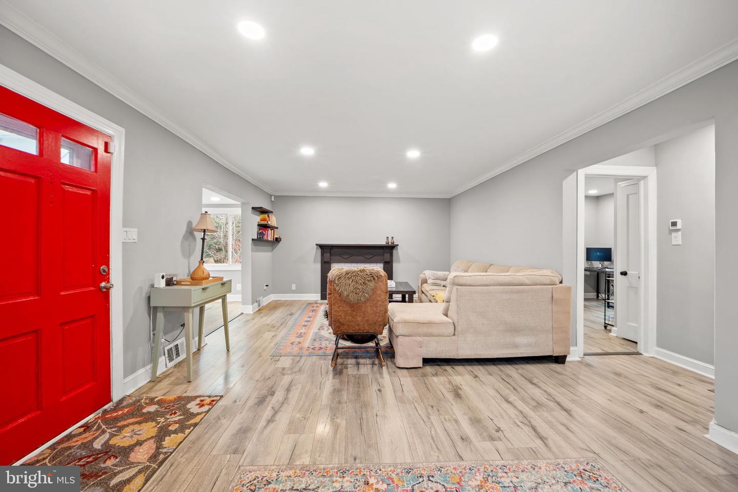 2531 OGDEN ST, FALLS CHURCH, Virginia 22043, 4 Bedrooms Bedrooms, 7 Rooms Rooms,3 BathroomsBathrooms,Residential,For sale,2531 OGDEN ST,VAFX2280296 MLS # VAFX2280296 2531 OGDEN ST, FALLS CHURCH, Virginia 22043, 4 Bedrooms Bedrooms, 7 Rooms Rooms,3 BathroomsBathrooms,Residential,For sale,2531 OGDEN ST,VAFX2280296 MLS # VAFX2280296