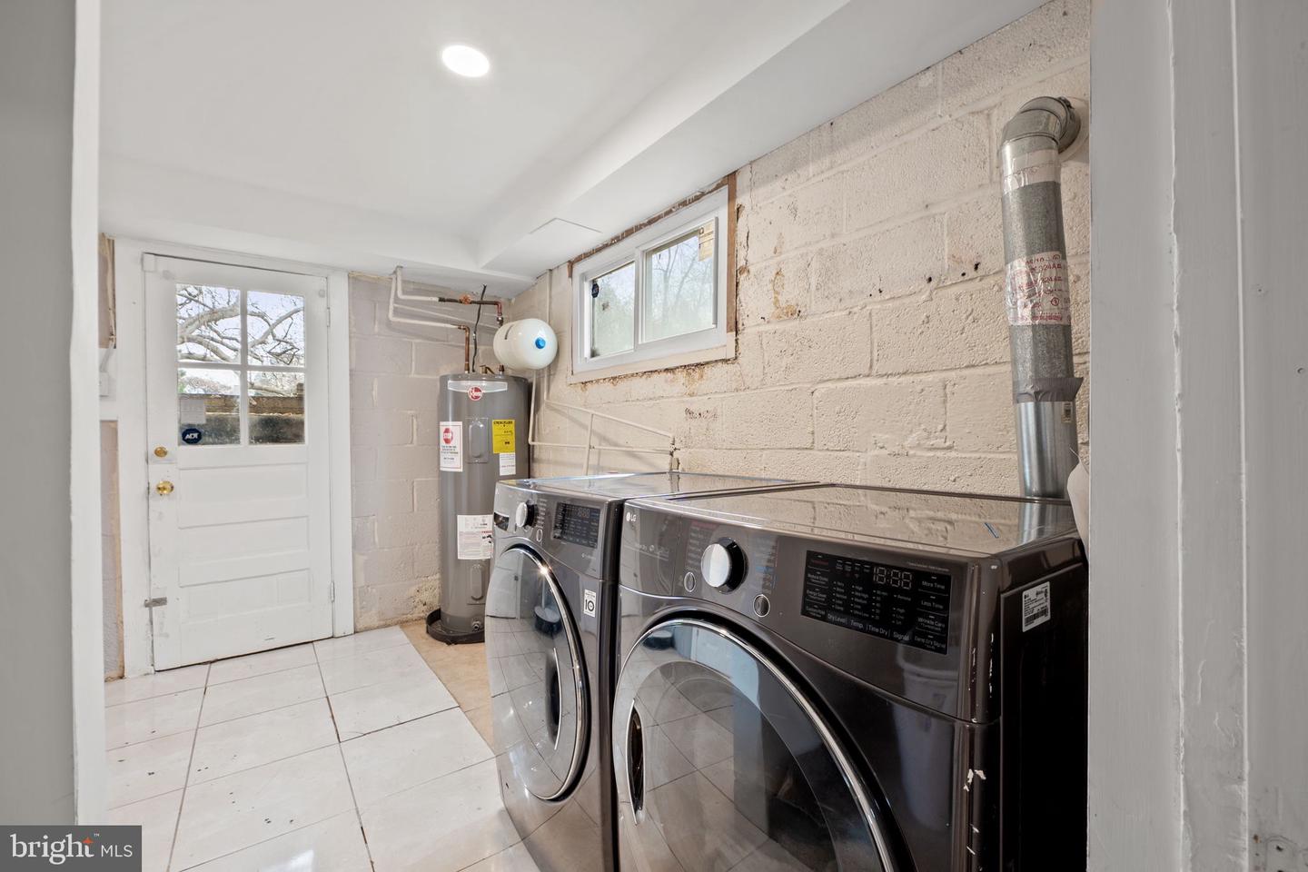 2531 OGDEN ST, FALLS CHURCH, Virginia 22043, 4 Bedrooms Bedrooms, 7 Rooms Rooms,3 BathroomsBathrooms,Residential,For sale,2531 OGDEN ST,VAFX2280296 MLS # VAFX2280296 2531 OGDEN ST, FALLS CHURCH, Virginia 22043, 4 Bedrooms Bedrooms, 7 Rooms Rooms,3 BathroomsBathrooms,Residential,For sale,2531 OGDEN ST,VAFX2280296 MLS # VAFX2280296