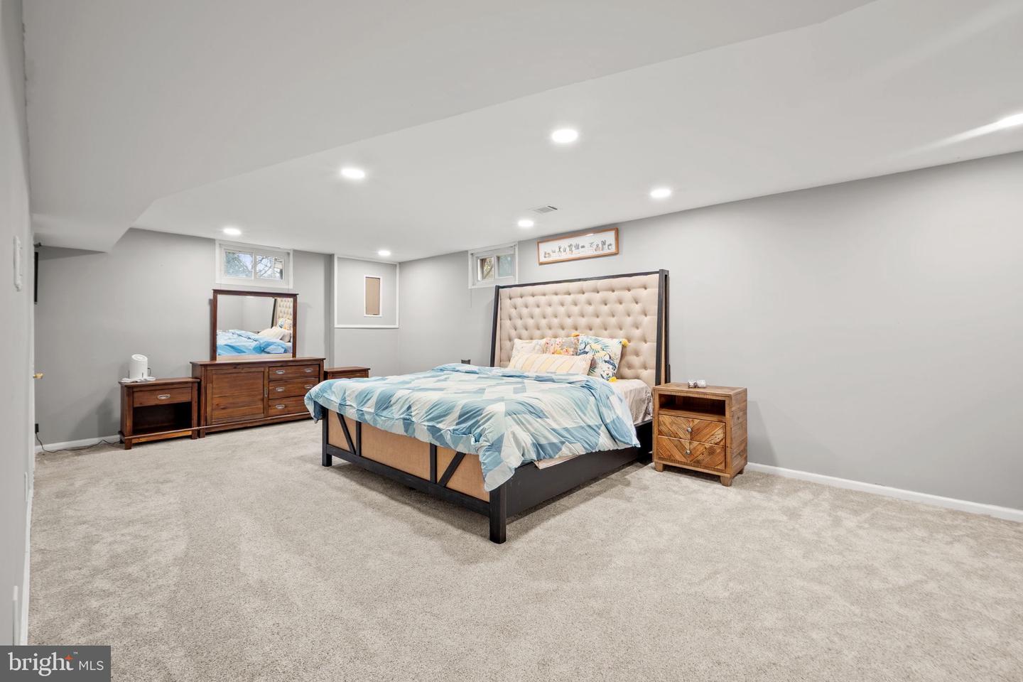 2531 OGDEN ST, FALLS CHURCH, Virginia 22043, 4 Bedrooms Bedrooms, 7 Rooms Rooms,3 BathroomsBathrooms,Residential,For sale,2531 OGDEN ST,VAFX2280296 MLS # VAFX2280296 2531 OGDEN ST, FALLS CHURCH, Virginia 22043, 4 Bedrooms Bedrooms, 7 Rooms Rooms,3 BathroomsBathrooms,Residential,For sale,2531 OGDEN ST,VAFX2280296 MLS # VAFX2280296