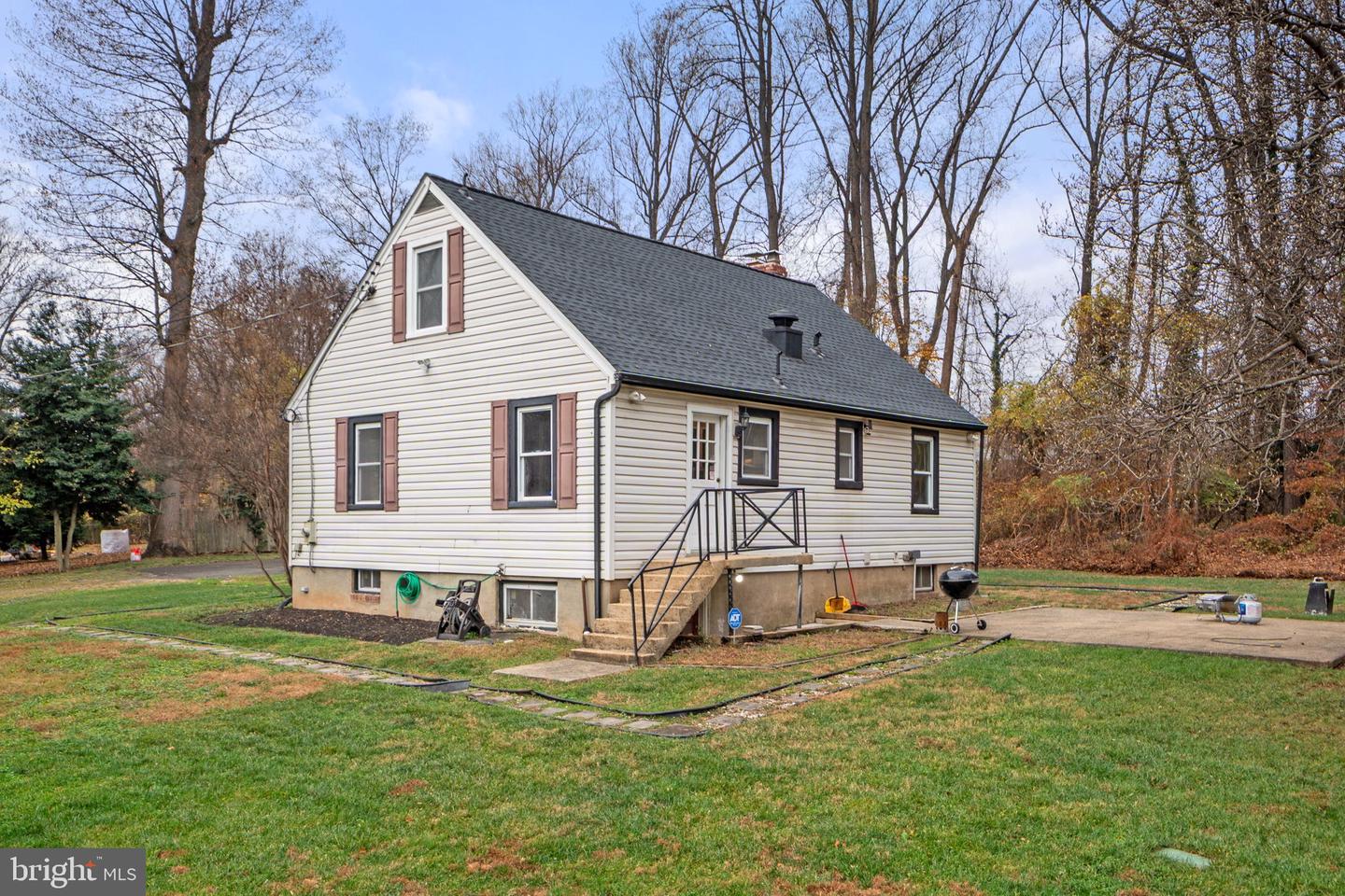 2531 OGDEN ST, FALLS CHURCH, Virginia 22043, 4 Bedrooms Bedrooms, 7 Rooms Rooms,3 BathroomsBathrooms,Residential,For sale,2531 OGDEN ST,VAFX2280296 MLS # VAFX2280296 2531 OGDEN ST, FALLS CHURCH, Virginia 22043, 4 Bedrooms Bedrooms, 7 Rooms Rooms,3 BathroomsBathrooms,Residential,For sale,2531 OGDEN ST,VAFX2280296 MLS # VAFX2280296