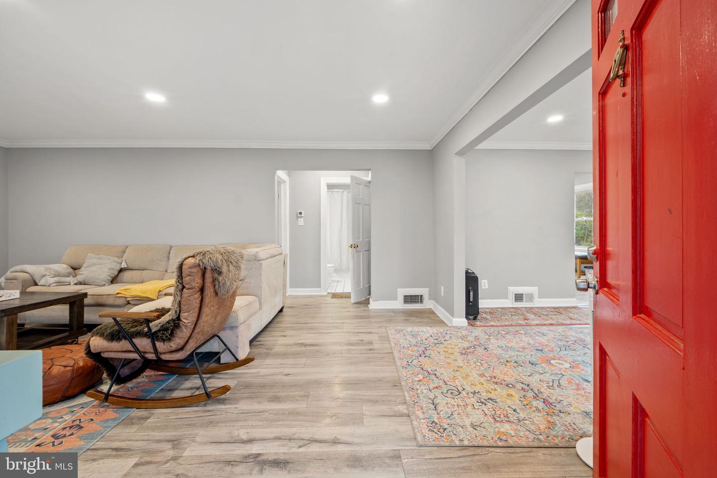 2531 OGDEN ST, FALLS CHURCH, Virginia 22043, 4 Bedrooms Bedrooms, 7 Rooms Rooms,3 BathroomsBathrooms,Residential,For sale,2531 OGDEN ST,VAFX2280296 MLS # VAFX2280296 2531 OGDEN ST, FALLS CHURCH, Virginia 22043, 4 Bedrooms Bedrooms, 7 Rooms Rooms,3 BathroomsBathrooms,Residential,For sale,2531 OGDEN ST,VAFX2280296 MLS # VAFX2280296