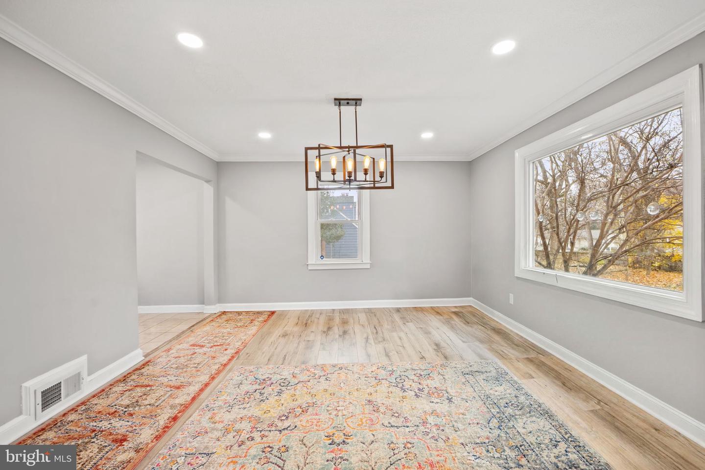 2531 OGDEN ST, FALLS CHURCH, Virginia 22043, 4 Bedrooms Bedrooms, 7 Rooms Rooms,3 BathroomsBathrooms,Residential,For sale,2531 OGDEN ST,VAFX2280296 MLS # VAFX2280296 2531 OGDEN ST, FALLS CHURCH, Virginia 22043, 4 Bedrooms Bedrooms, 7 Rooms Rooms,3 BathroomsBathrooms,Residential,For sale,2531 OGDEN ST,VAFX2280296 MLS # VAFX2280296