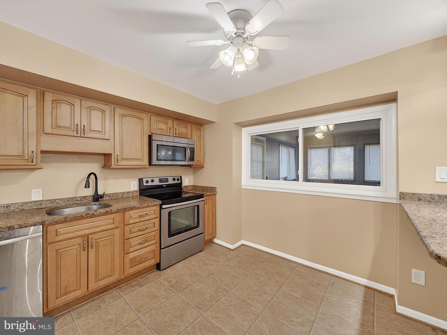 9315 LEES RIDGE RD, WARRENTON, Virginia 20186, 3 Bedrooms Bedrooms, ,2 BathroomsBathrooms,Residential,For sale,9315 LEES RIDGE RD,VAFQ2019752 MLS # VAFQ2019752 9315 LEES RIDGE RD, WARRENTON, Virginia 20186, 3 Bedrooms Bedrooms, ,2 BathroomsBathrooms,Residential,For sale,9315 LEES RIDGE RD,VAFQ2019752 MLS # VAFQ2019752