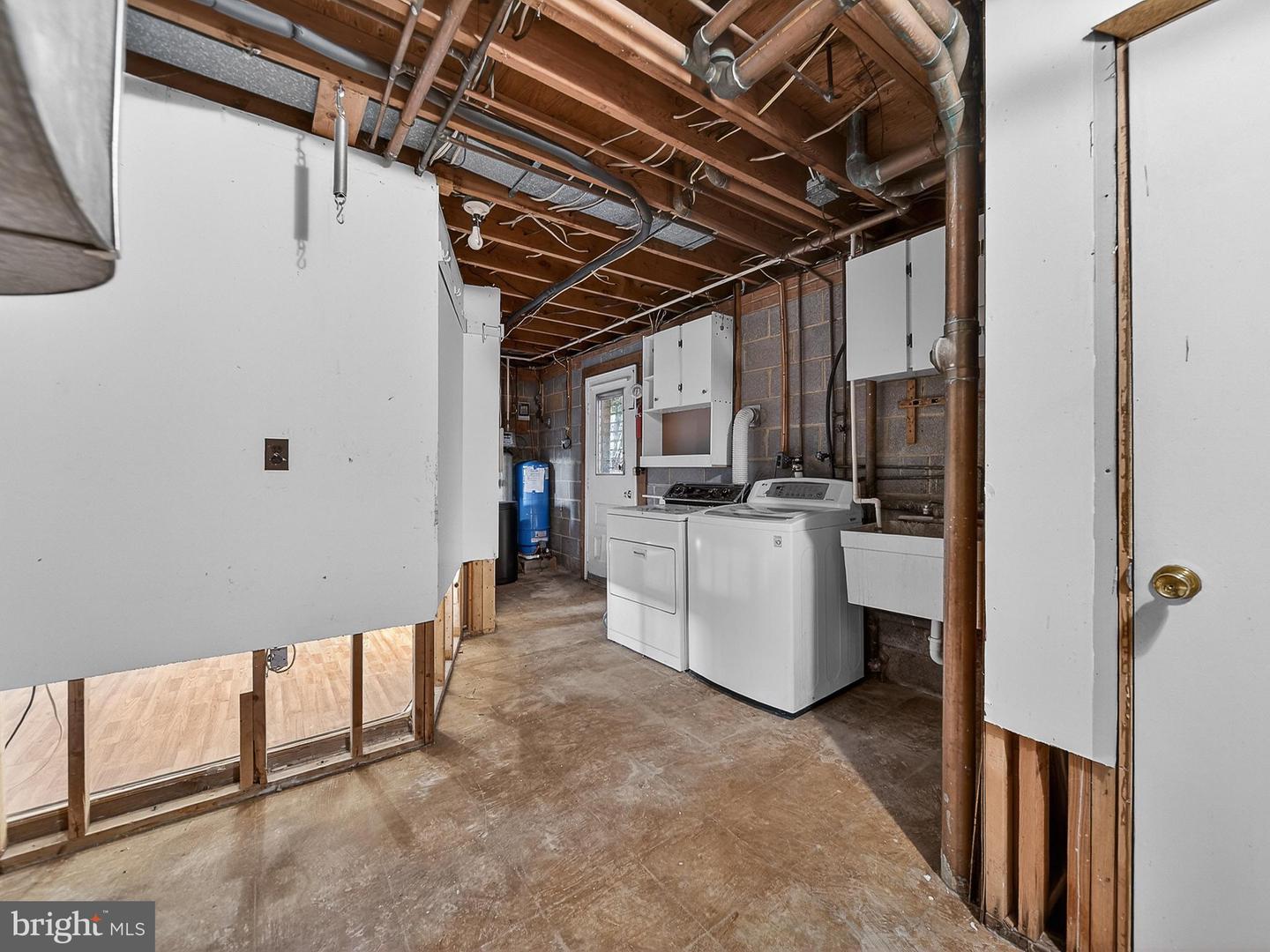 9315 LEES RIDGE RD, WARRENTON, Virginia 20186, 3 Bedrooms Bedrooms, ,2 BathroomsBathrooms,Residential,For sale,9315 LEES RIDGE RD,VAFQ2019752 MLS # VAFQ2019752 9315 LEES RIDGE RD, WARRENTON, Virginia 20186, 3 Bedrooms Bedrooms, ,2 BathroomsBathrooms,Residential,For sale,9315 LEES RIDGE RD,VAFQ2019752 MLS # VAFQ2019752