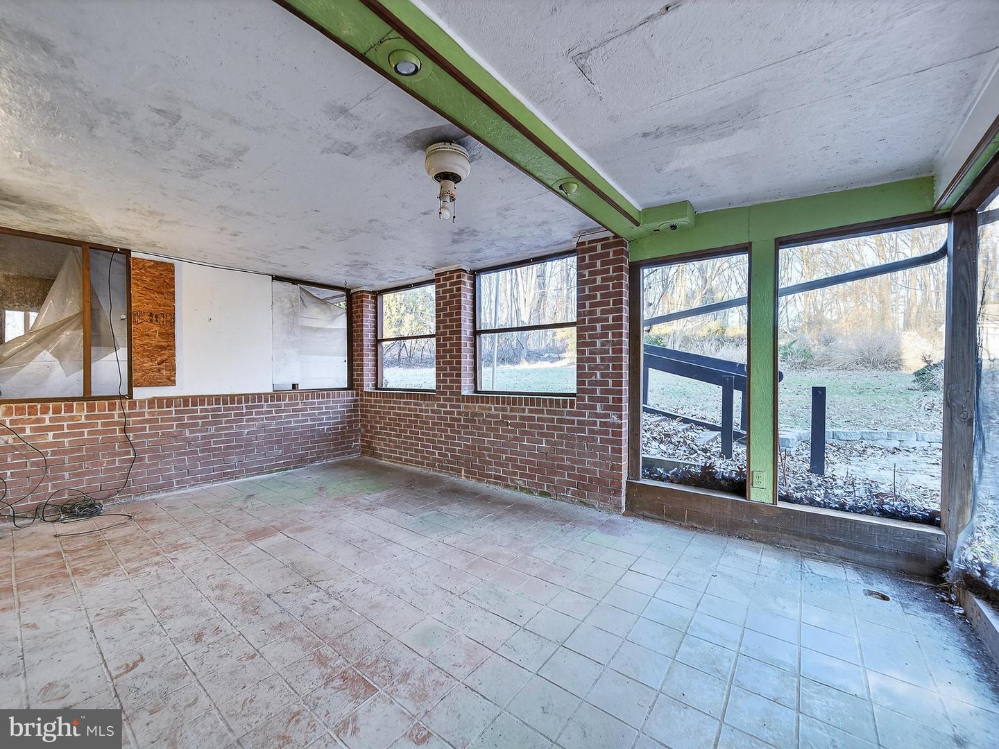 9315 LEES RIDGE RD, WARRENTON, Virginia 20186, 3 Bedrooms Bedrooms, ,2 BathroomsBathrooms,Residential,For sale,9315 LEES RIDGE RD,VAFQ2019752 MLS # VAFQ2019752 9315 LEES RIDGE RD, WARRENTON, Virginia 20186, 3 Bedrooms Bedrooms, ,2 BathroomsBathrooms,Residential,For sale,9315 LEES RIDGE RD,VAFQ2019752 MLS # VAFQ2019752