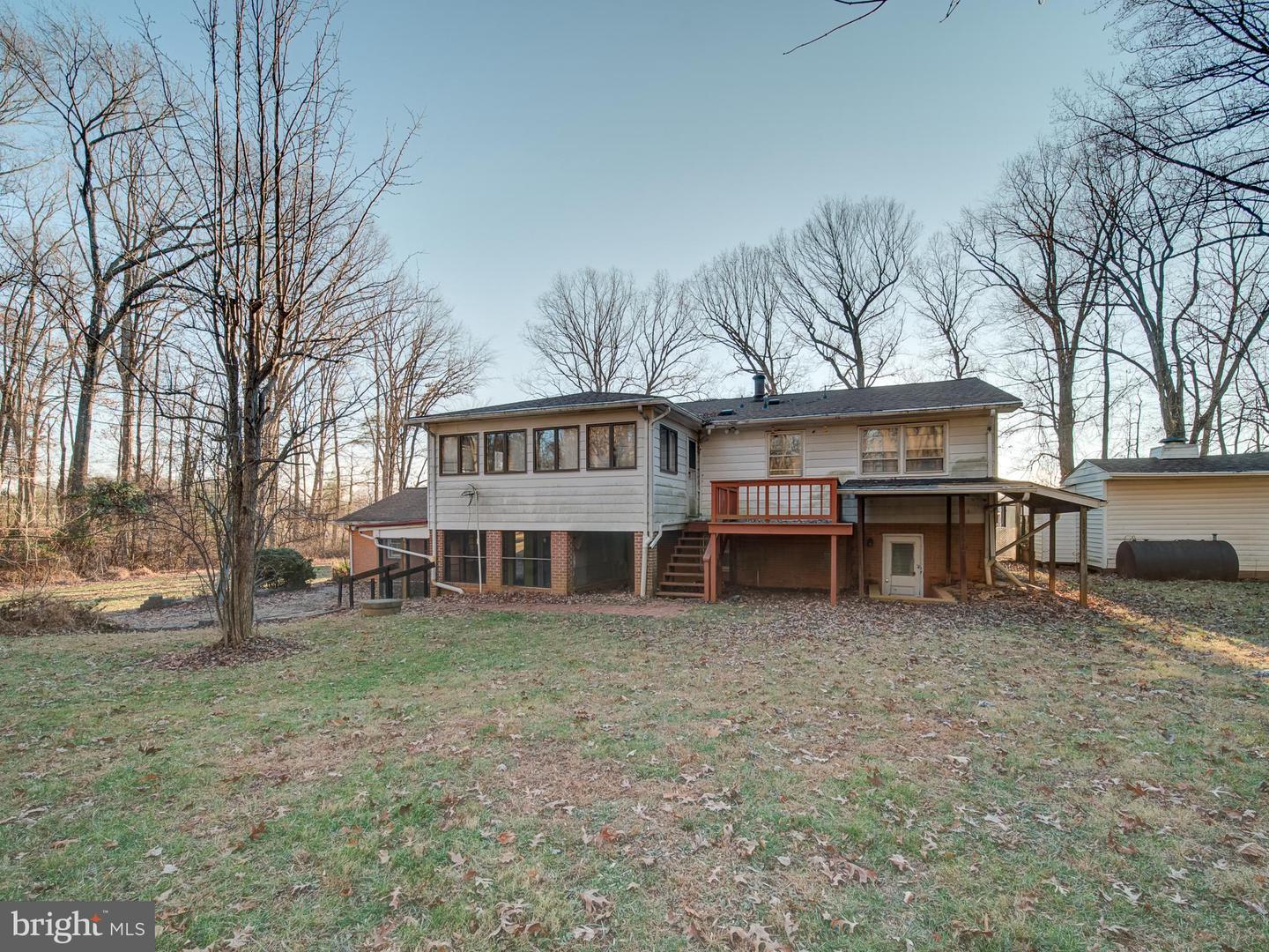 9315 LEES RIDGE RD, WARRENTON, Virginia 20186, 3 Bedrooms Bedrooms, ,2 BathroomsBathrooms,Residential,For sale,9315 LEES RIDGE RD,VAFQ2019752 MLS # VAFQ2019752 9315 LEES RIDGE RD, WARRENTON, Virginia 20186, 3 Bedrooms Bedrooms, ,2 BathroomsBathrooms,Residential,For sale,9315 LEES RIDGE RD,VAFQ2019752 MLS # VAFQ2019752