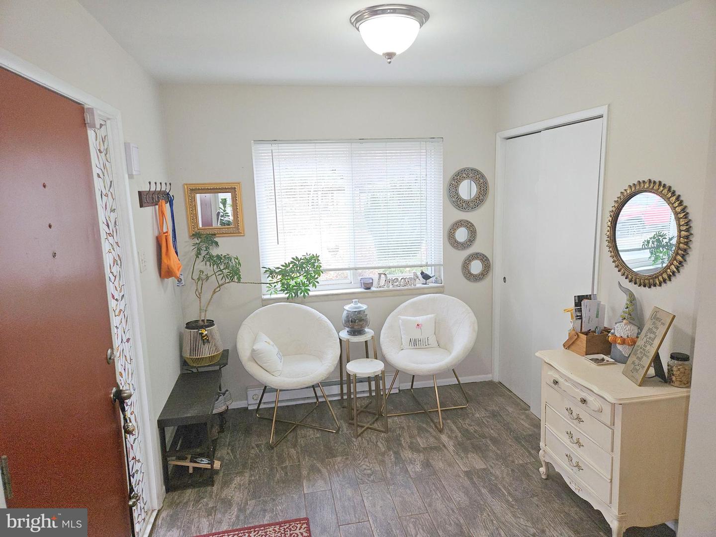 1525 HIDDENBROOK DR, HERNDON, Virginia 20170, 3 Bedrooms Bedrooms, ,2 BathroomsBathrooms,Residential,For sale,1525 HIDDENBROOK DR,VAFX2280598 MLS # VAFX2280598 1525 HIDDENBROOK DR, HERNDON, Virginia 20170, 3 Bedrooms Bedrooms, ,2 BathroomsBathrooms,Residential,For sale,1525 HIDDENBROOK DR,VAFX2280598 MLS # VAFX2280598