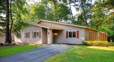 1525 HIDDENBROOK DR, HERNDON, Virginia 20170, 3 Bedrooms Bedrooms, ,2 BathroomsBathrooms,Residential,For sale,1525 HIDDENBROOK DR,VAFX2280598 MLS # VAFX2280598