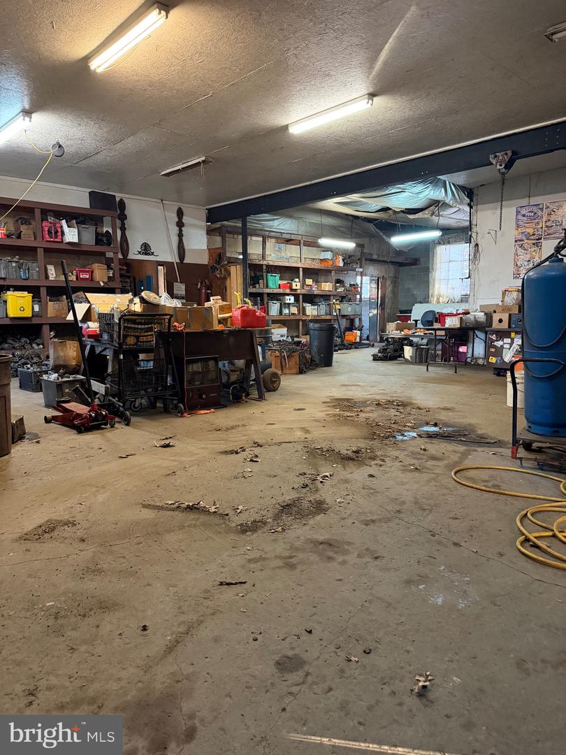 8906 HOOES RD, LORTON, Virginia 22079, 3 Bedrooms Bedrooms, ,1 BathroomBathrooms,Residential,For sale,8906 HOOES RD,VAFX2281540 MLS # VAFX2281540 8906 HOOES RD, LORTON, Virginia 22079, 3 Bedrooms Bedrooms, ,1 BathroomBathrooms,Residential,For sale,8906 HOOES RD,VAFX2281540 MLS # VAFX2281540