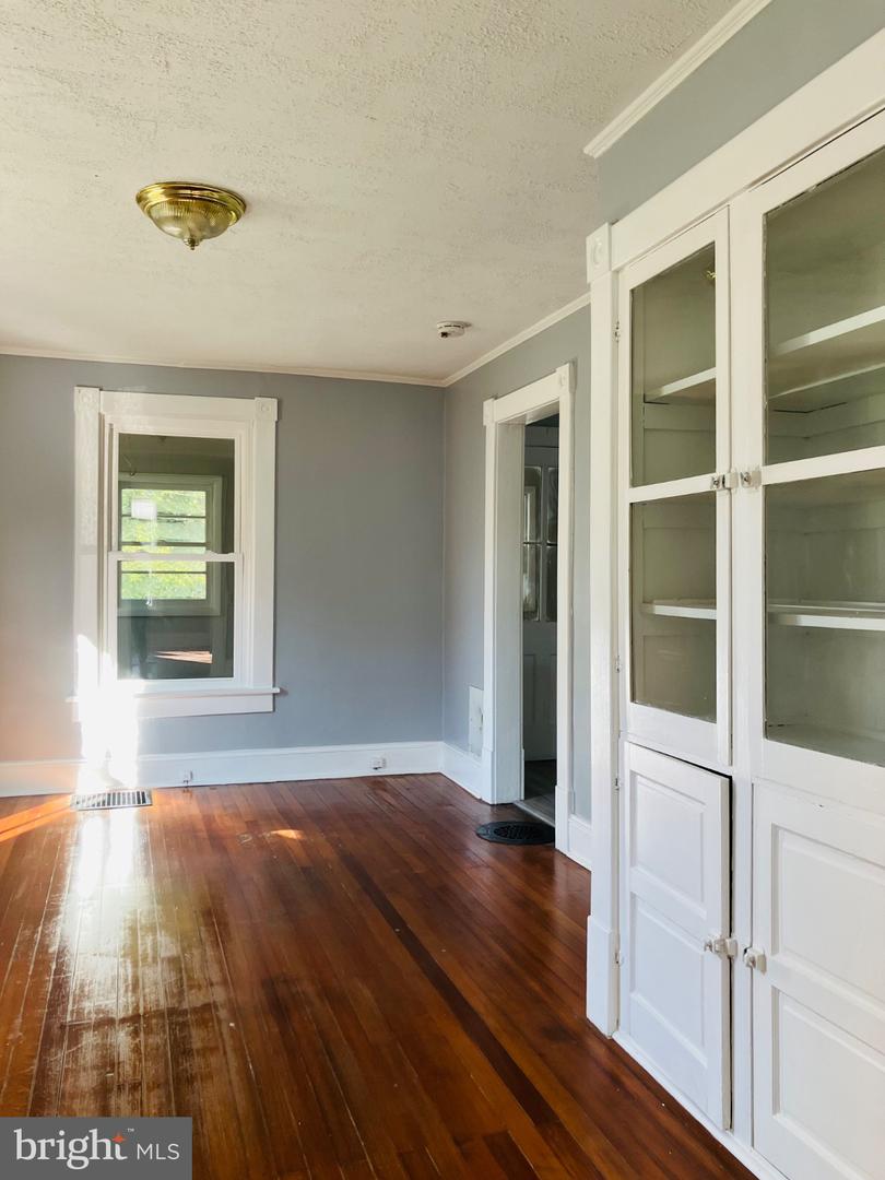 20 W CLIFFORD ST, WINCHESTER, Virginia 22601, ,Land,For sale,20 W CLIFFORD ST,VAWI2009586 MLS # VAWI2009586 20 W CLIFFORD ST, WINCHESTER, Virginia 22601, ,Land,For sale,20 W CLIFFORD ST,VAWI2009586 MLS # VAWI2009586