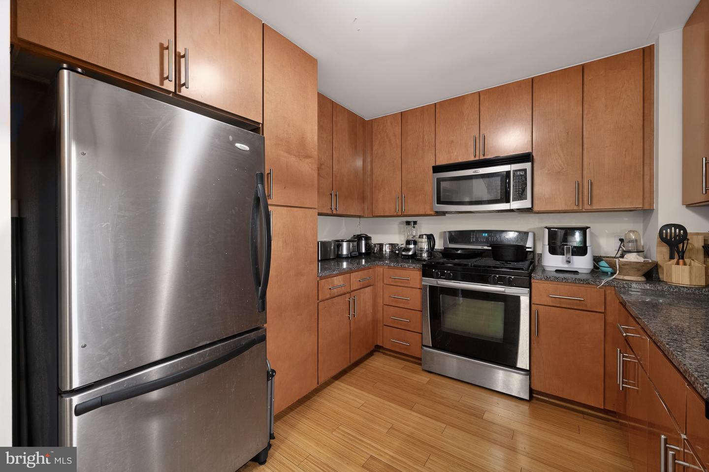 915 E STREET, CONDO HOME UNIT 1214 NW, WASHINGTON, District Of Columbia 20004, 1 Bedroom Bedrooms, 2 Rooms Rooms,1 BathroomBathrooms,Residential,For sale,915 E STREET, CONDO HOME UNIT 1214 NW,DCDC2221904 MLS # DCDC2221904