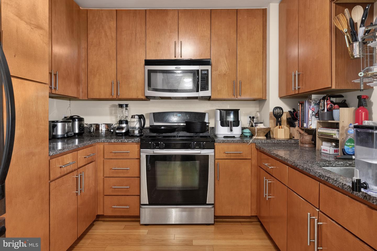 915 E STREET, CONDO HOME UNIT 1214 NW, WASHINGTON, District Of Columbia 20004, 1 Bedroom Bedrooms, 2 Rooms Rooms,1 BathroomBathrooms,Residential,For sale,915 E STREET, CONDO HOME UNIT 1214 NW,DCDC2221904 MLS # DCDC2221904