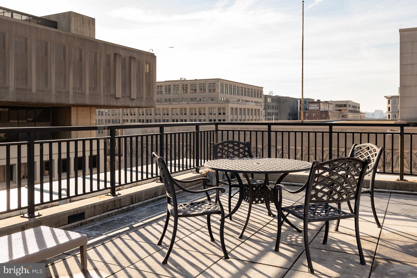 915 E STREET, CONDO HOME UNIT 1214 NW, WASHINGTON, District Of Columbia 20004, 1 Bedroom Bedrooms, 2 Rooms Rooms,1 BathroomBathrooms,Residential,For sale,915 E STREET, CONDO HOME UNIT 1214 NW,DCDC2221904 MLS # DCDC2221904