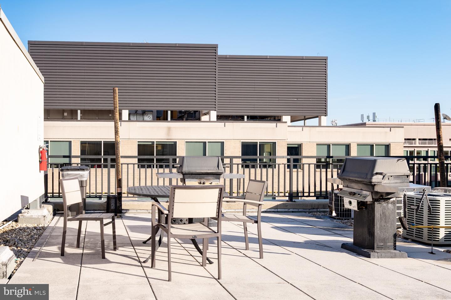 915 E STREET, CONDO HOME UNIT 1214 NW, WASHINGTON, District Of Columbia 20004, 1 Bedroom Bedrooms, 2 Rooms Rooms,1 BathroomBathrooms,Residential,For sale,915 E STREET, CONDO HOME UNIT 1214 NW,DCDC2221904 MLS # DCDC2221904