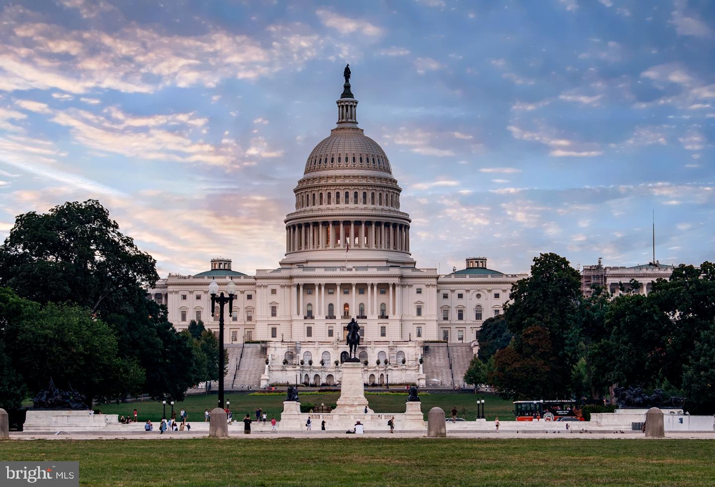 915 E STREET, CONDO HOME UNIT 1214 NW, WASHINGTON, District Of Columbia 20004, 1 Bedroom Bedrooms, 2 Rooms Rooms,1 BathroomBathrooms,Residential,For sale,915 E STREET, CONDO HOME UNIT 1214 NW,DCDC2221904 MLS # DCDC2221904