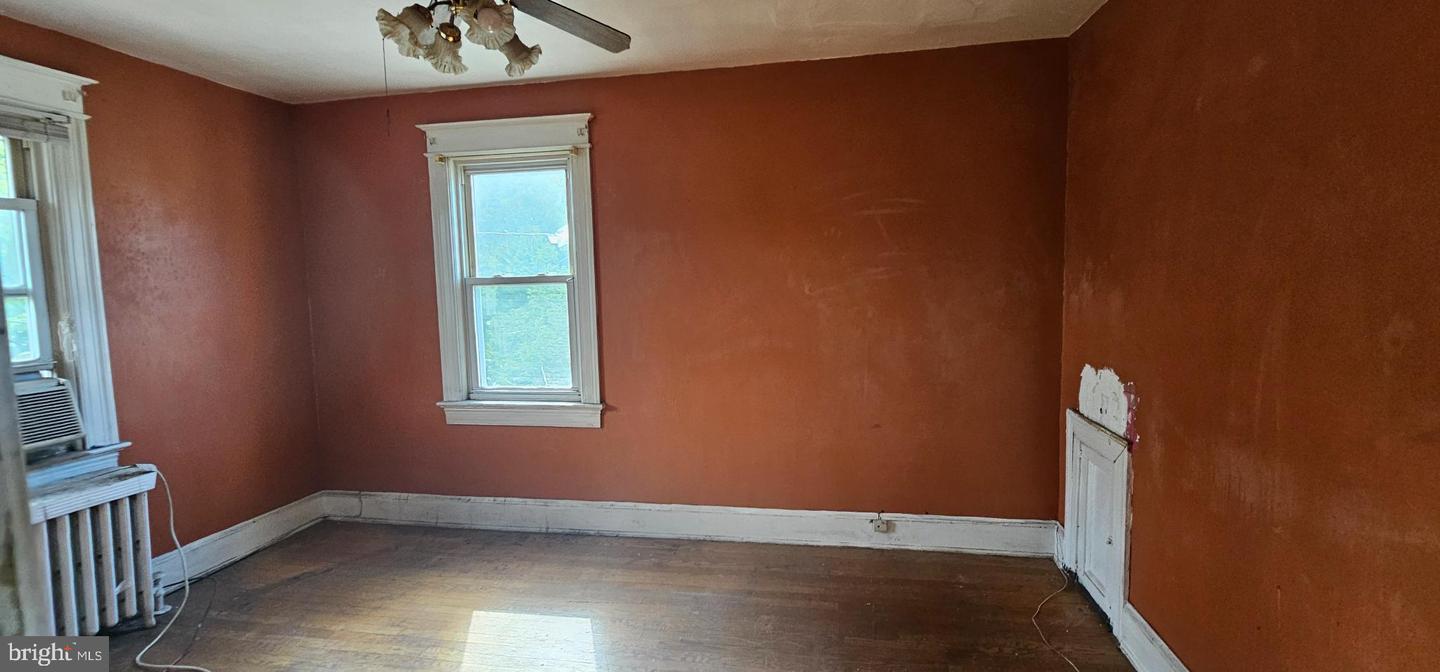 2004 PERRY ST NE, WASHINGTON, District Of Columbia 20018, 3 Bedrooms Bedrooms, 4 Rooms Rooms,1 BathroomBathrooms,Residential,For sale,2004 PERRY ST NE,DCDC2223280 MLS # DCDC2223280 2004 PERRY ST NE, WASHINGTON, District Of Columbia 20018, 3 Bedrooms Bedrooms, 4 Rooms Rooms,1 BathroomBathrooms,Residential,For sale,2004 PERRY ST NE,DCDC2223280 MLS # DCDC2223280