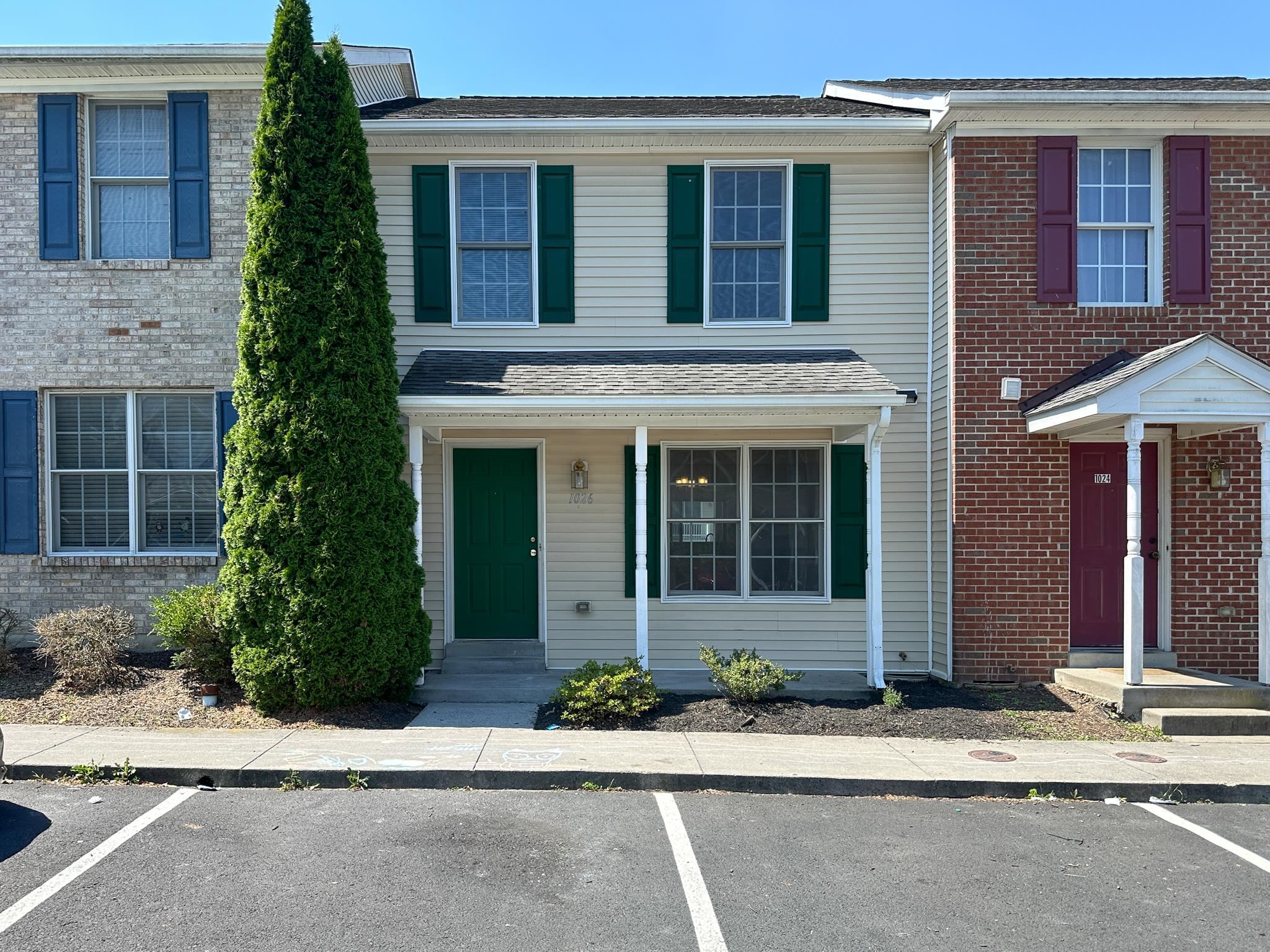 1026 COMMERCIAL CT, HARRISONBURG, Virginia 22802, 3 Bedrooms Bedrooms, ,2 BathroomsBathrooms,Residential,1026 COMMERCIAL CT,671733 MLS # 671733