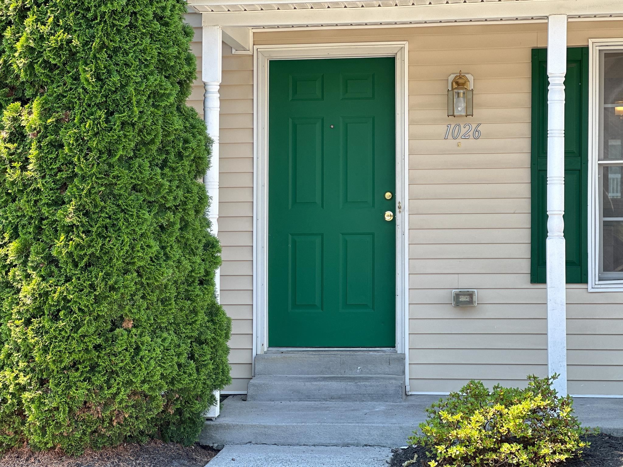 1026 COMMERCIAL CT, HARRISONBURG, Virginia 22802, 3 Bedrooms Bedrooms, ,2 BathroomsBathrooms,Residential,1026 COMMERCIAL CT,671733 MLS # 671733