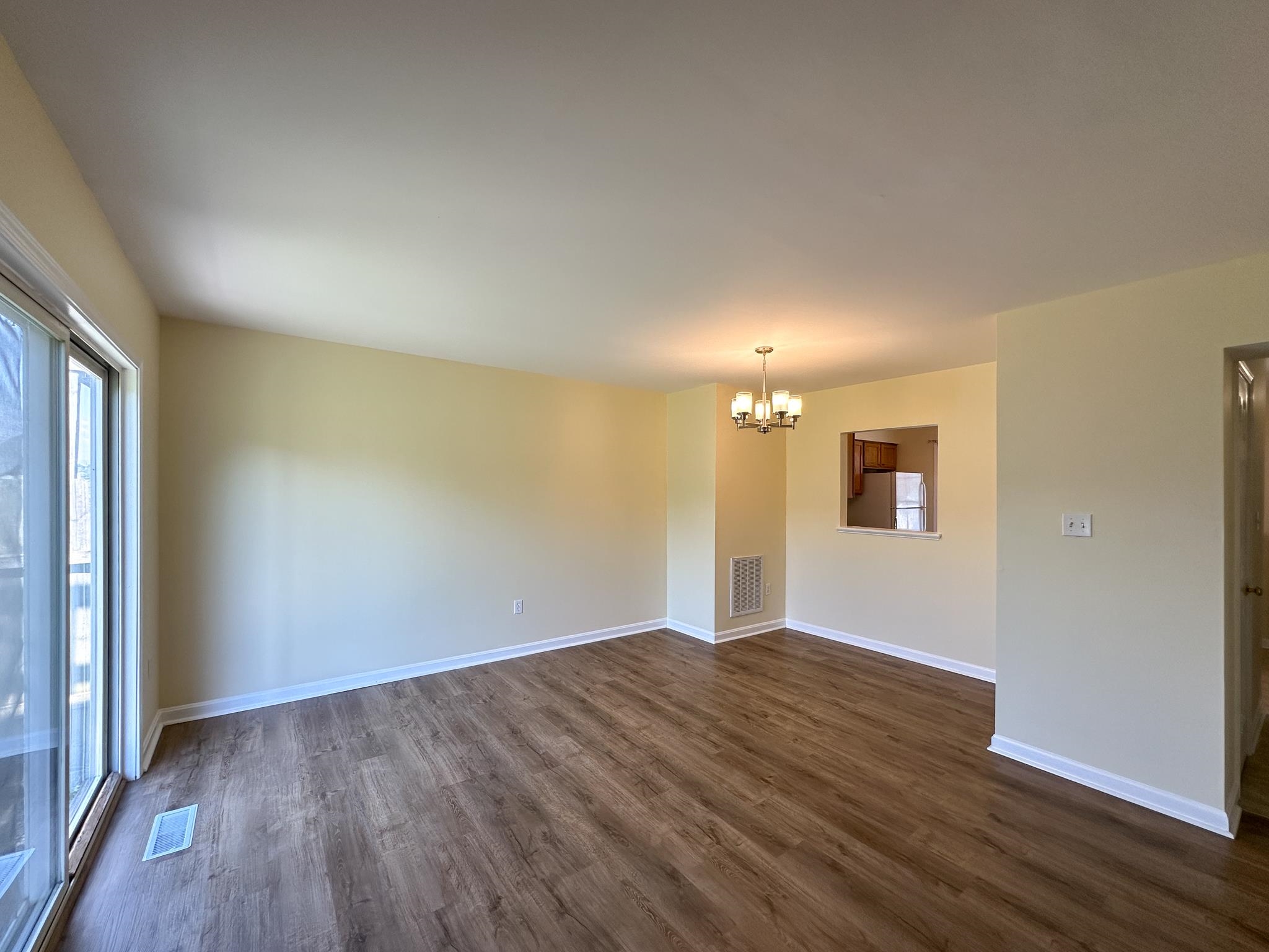 1026 COMMERCIAL CT, HARRISONBURG, Virginia 22802, 3 Bedrooms Bedrooms, ,2 BathroomsBathrooms,Residential,1026 COMMERCIAL CT,671733 MLS # 671733