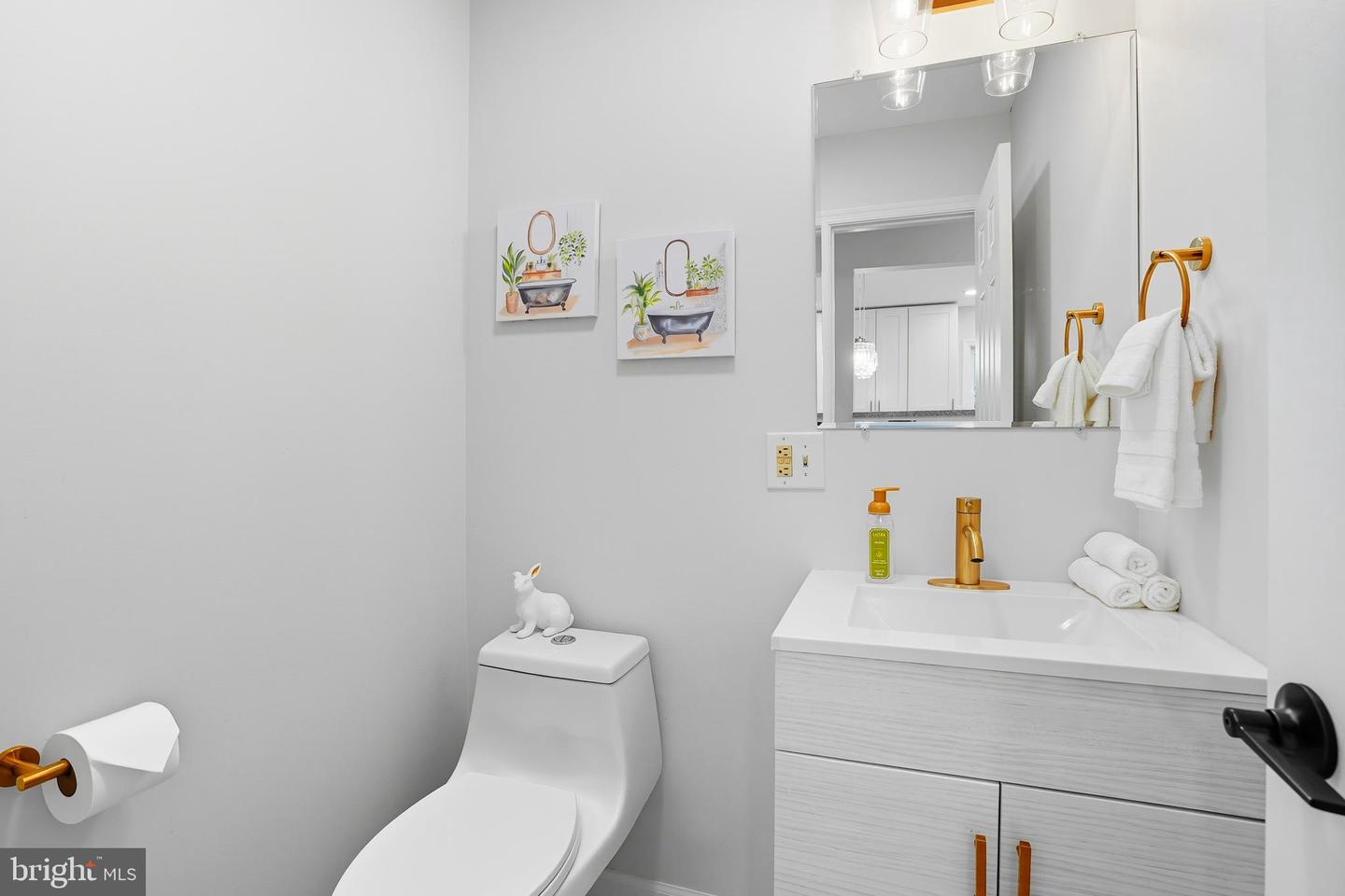 428 WESTSIDE STATION DR, WINCHESTER, Virginia 22601, 5 Bedrooms Bedrooms, ,3 BathroomsBathrooms,Residential,For sale,428 WESTSIDE STATION DR,VAFV2036980 MLS # VAFV2036980 428 WESTSIDE STATION DR, WINCHESTER, Virginia 22601, 5 Bedrooms Bedrooms, ,3 BathroomsBathrooms,Residential,For sale,428 WESTSIDE STATION DR,VAFV2036980 MLS # VAFV2036980