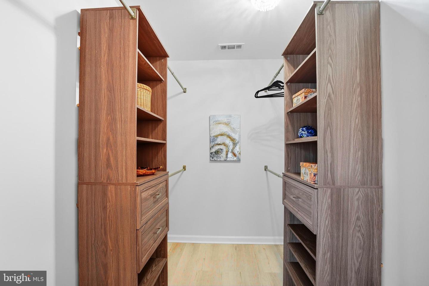 428 WESTSIDE STATION DR, WINCHESTER, Virginia 22601, 5 Bedrooms Bedrooms, ,3 BathroomsBathrooms,Residential,For sale,428 WESTSIDE STATION DR,VAFV2036980 MLS # VAFV2036980 428 WESTSIDE STATION DR, WINCHESTER, Virginia 22601, 5 Bedrooms Bedrooms, ,3 BathroomsBathrooms,Residential,For sale,428 WESTSIDE STATION DR,VAFV2036980 MLS # VAFV2036980