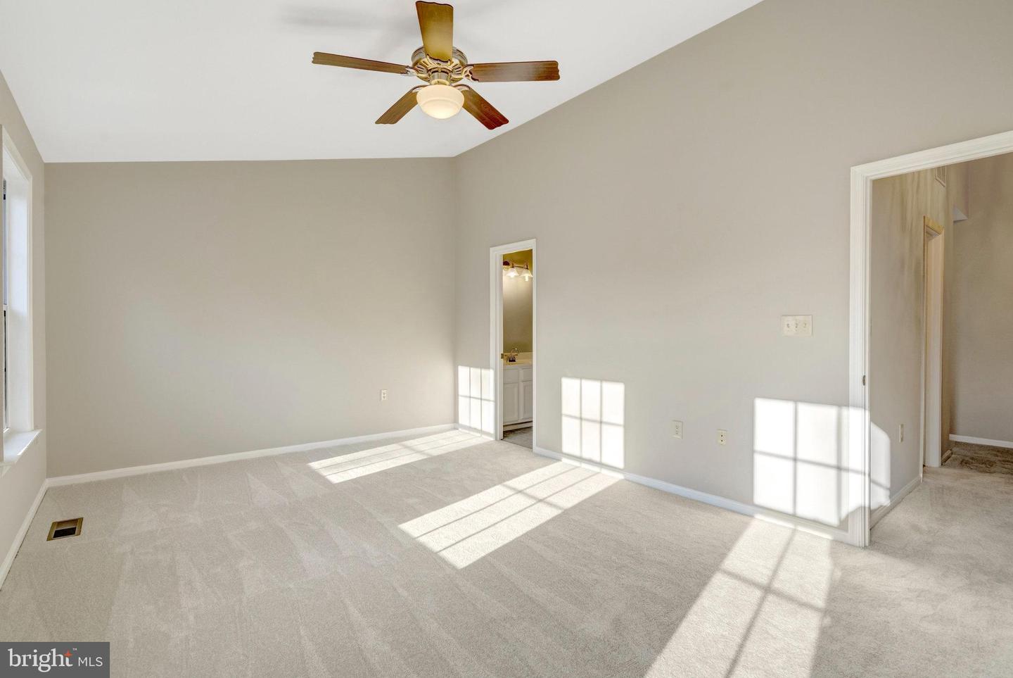 13708 GLASSFORD PL, CENTREVILLE, Virginia 20120, 3 Bedrooms Bedrooms, ,2 BathroomsBathrooms,Residential,For sale,13708 GLASSFORD PL,VAFX2269640 MLS # VAFX2269640 13708 GLASSFORD PL, CENTREVILLE, Virginia 20120, 3 Bedrooms Bedrooms, ,2 BathroomsBathrooms,Residential,For sale,13708 GLASSFORD PL,VAFX2269640 MLS # VAFX2269640