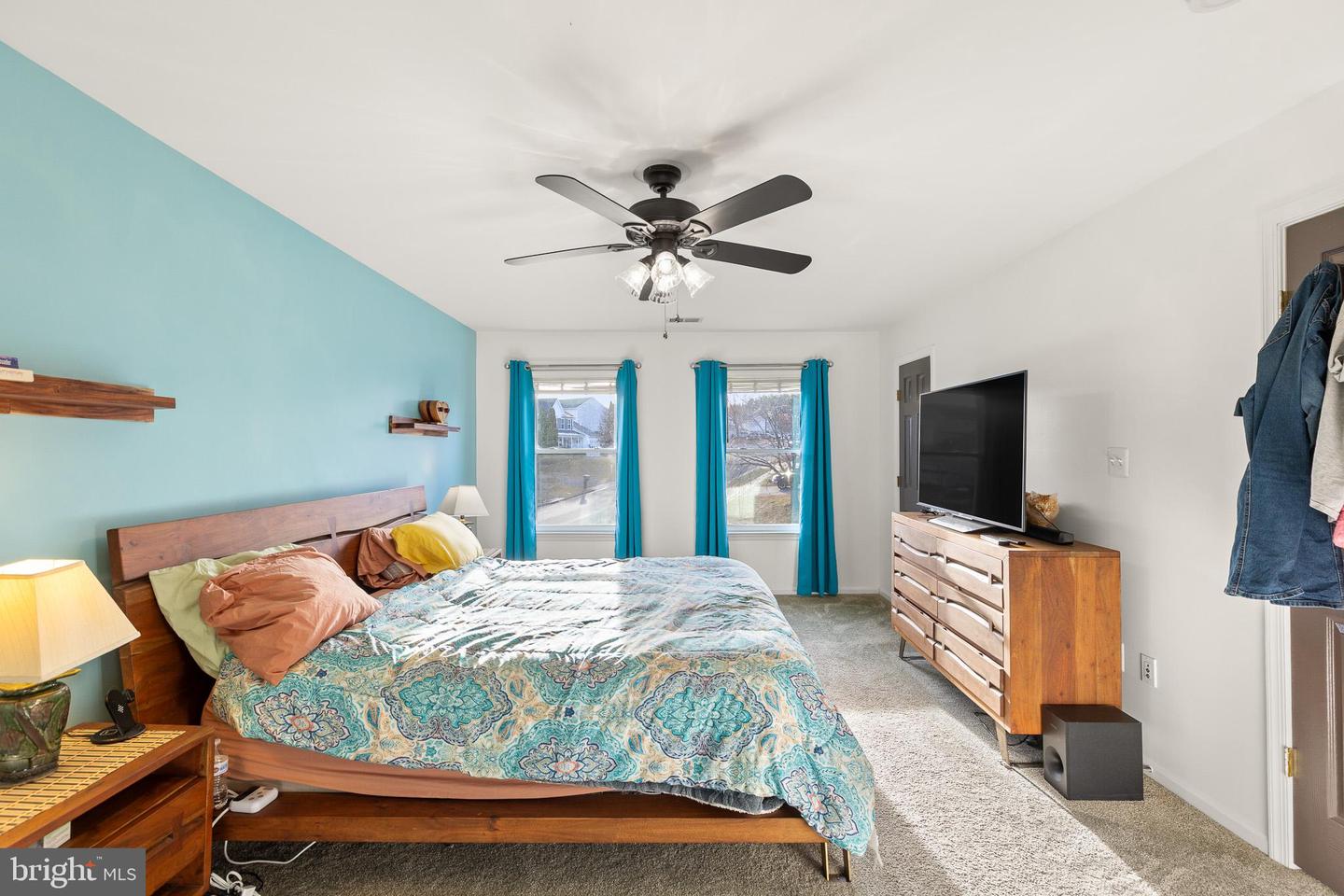 5710 RHODE ISLAND DR, WOODBRIDGE, Virginia 22193, 4 Bedrooms Bedrooms, ,3 BathroomsBathrooms,Residential,For sale,5710 RHODE ISLAND DR,VAPW2105376 MLS # VAPW2105376