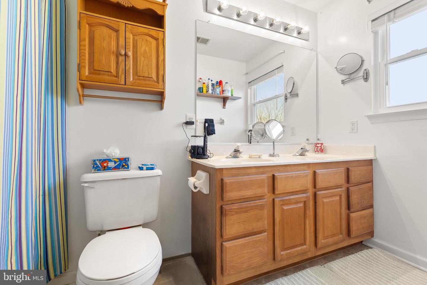 5710 RHODE ISLAND DR, WOODBRIDGE, Virginia 22193, 4 Bedrooms Bedrooms, ,3 BathroomsBathrooms,Residential,For sale,5710 RHODE ISLAND DR,VAPW2105376 MLS # VAPW2105376