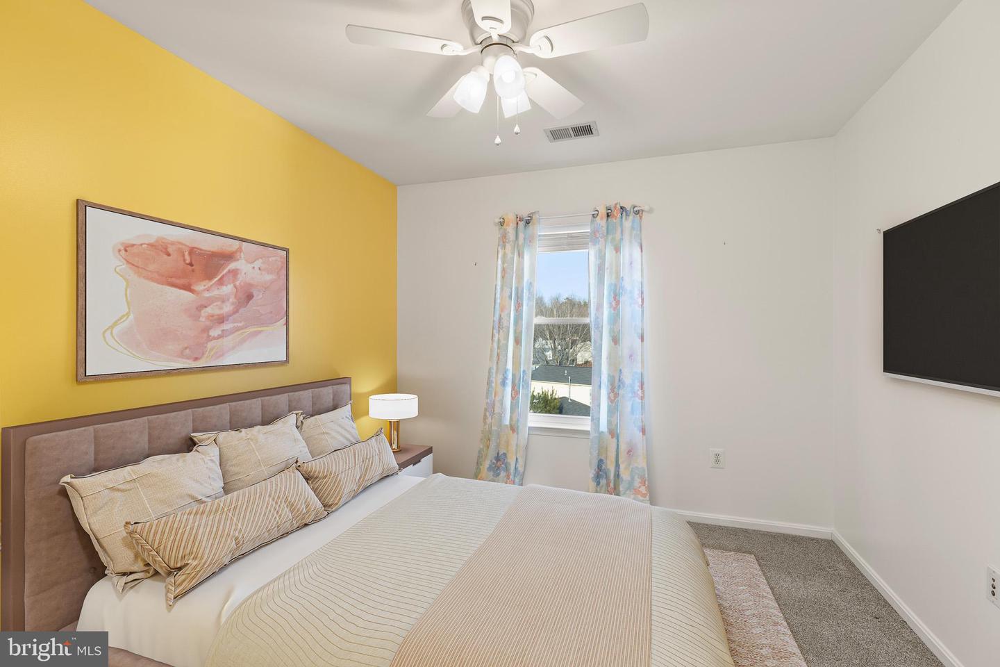 5710 RHODE ISLAND DR, WOODBRIDGE, Virginia 22193, 4 Bedrooms Bedrooms, ,3 BathroomsBathrooms,Residential,For sale,5710 RHODE ISLAND DR,VAPW2105376 MLS # VAPW2105376