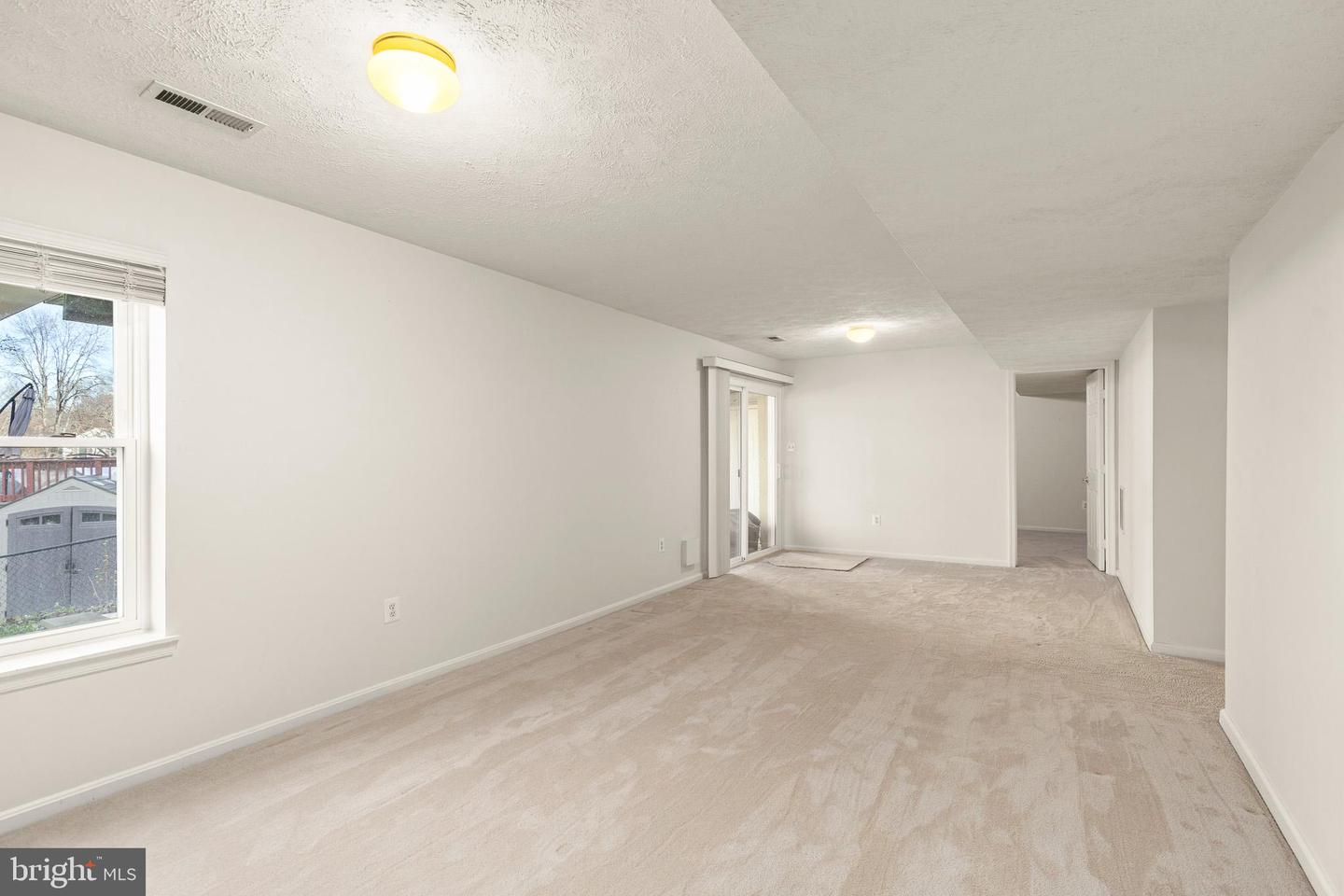 5710 RHODE ISLAND DR, WOODBRIDGE, Virginia 22193, 4 Bedrooms Bedrooms, ,3 BathroomsBathrooms,Residential,For sale,5710 RHODE ISLAND DR,VAPW2105376 MLS # VAPW2105376