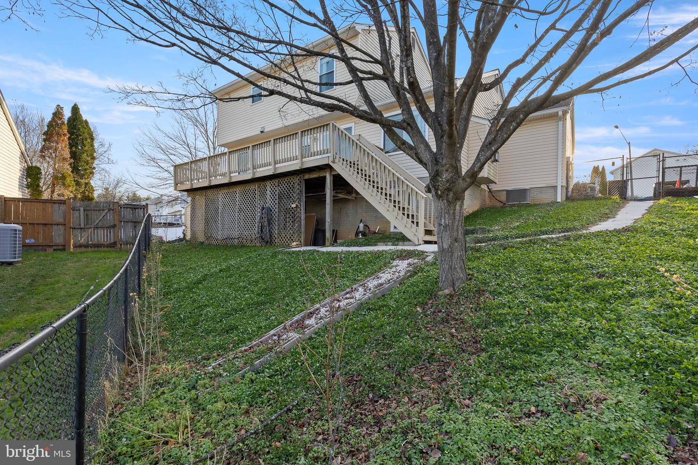 5710 RHODE ISLAND DR, WOODBRIDGE, Virginia 22193, 4 Bedrooms Bedrooms, ,3 BathroomsBathrooms,Residential,For sale,5710 RHODE ISLAND DR,VAPW2105376 MLS # VAPW2105376