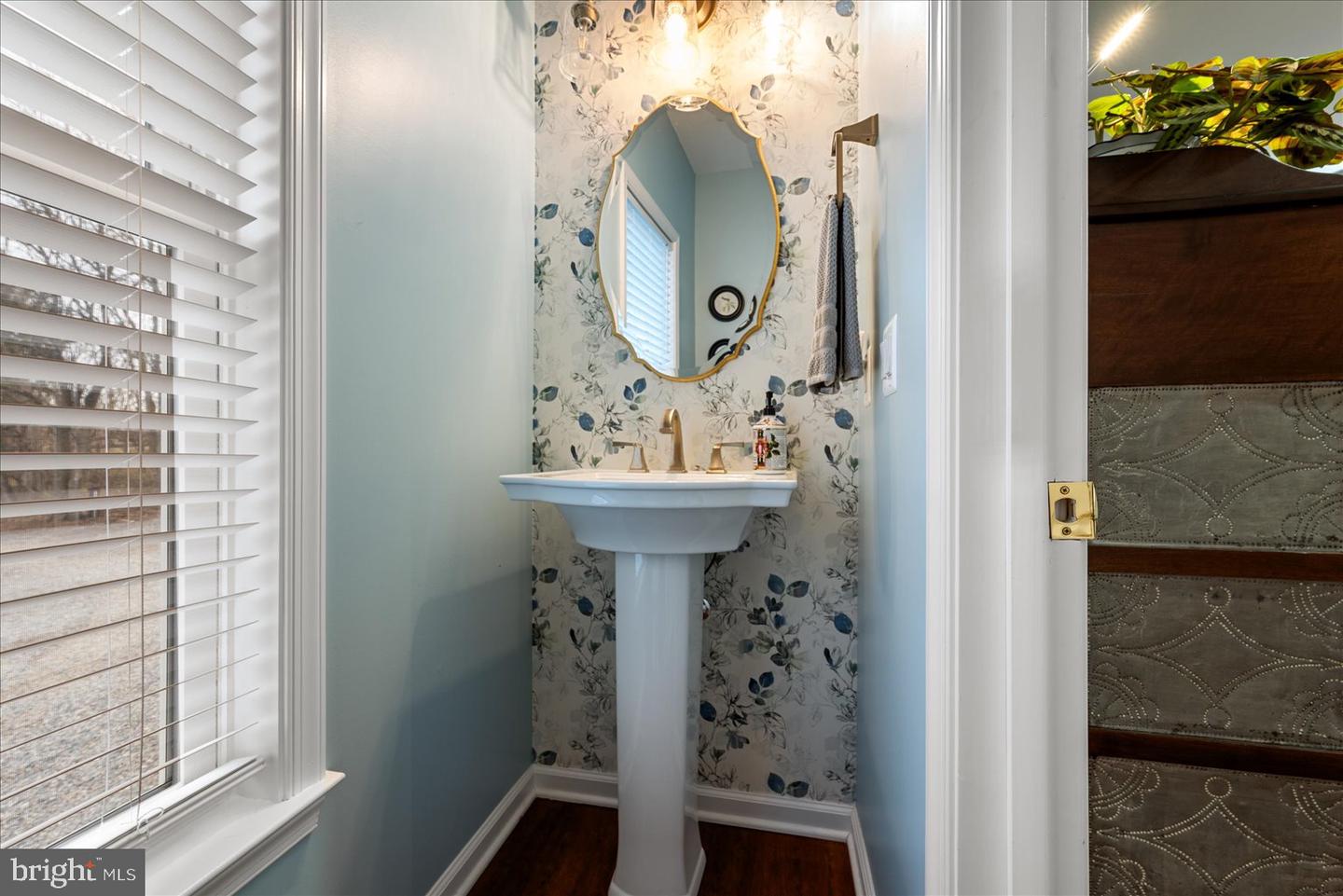 978 OLD CHARLES TOWN RD, BERRYVILLE, Virginia 22611, 3 Bedrooms Bedrooms, ,2 BathroomsBathrooms,Residential,For sale,978 OLD CHARLES TOWN RD,VACL2006180 MLS # VACL2006180 978 OLD CHARLES TOWN RD, BERRYVILLE, Virginia 22611, 3 Bedrooms Bedrooms, ,2 BathroomsBathrooms,Residential,For sale,978 OLD CHARLES TOWN RD,VACL2006180 MLS # VACL2006180