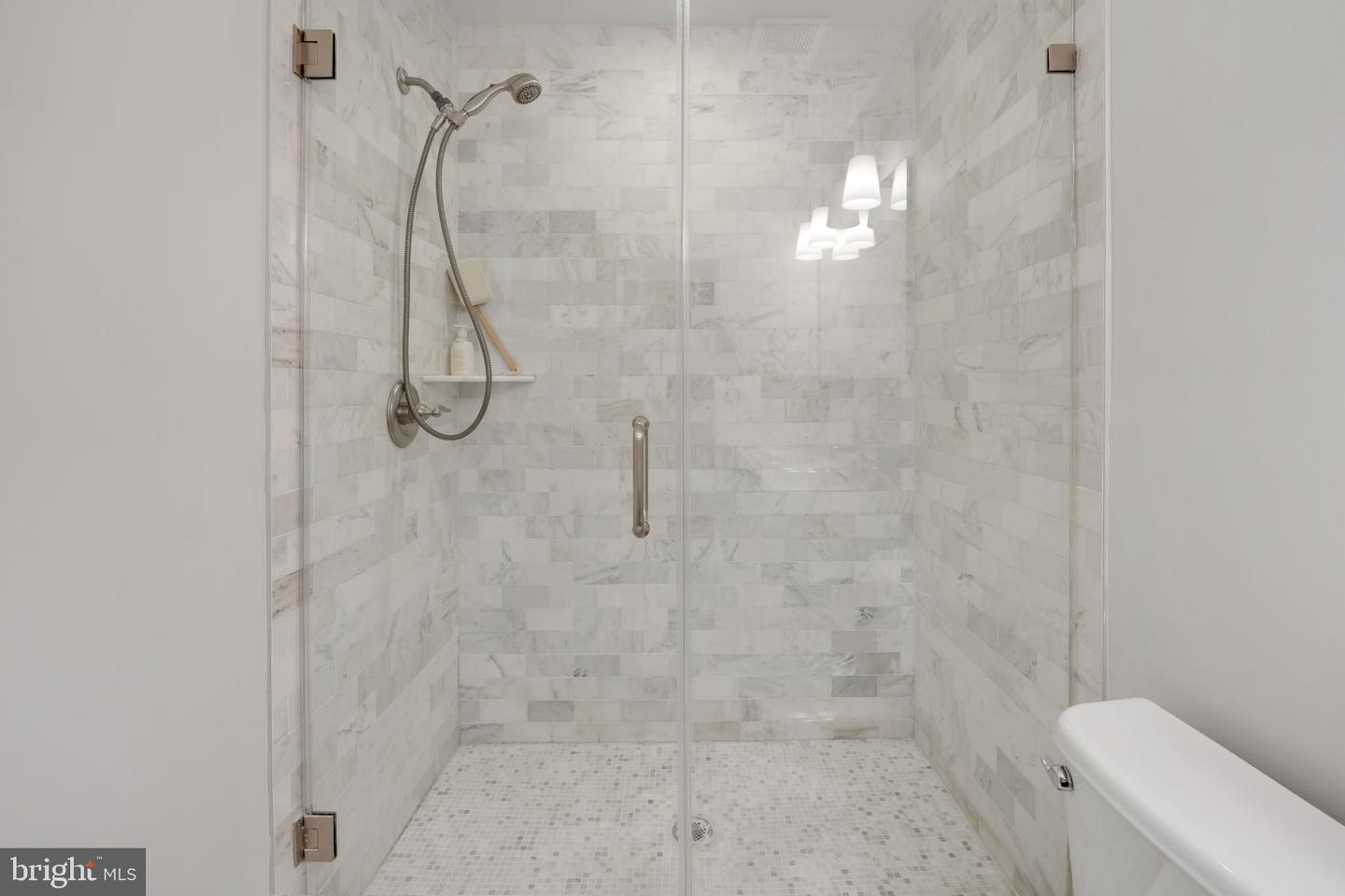 3821 14TH ST NW #6, WASHINGTON, District Of Columbia 20011, 3 Bedrooms Bedrooms, ,2 BathroomsBathrooms,Residential,For sale,3821 14TH ST NW #6,DCDC2232564 MLS # DCDC2232564