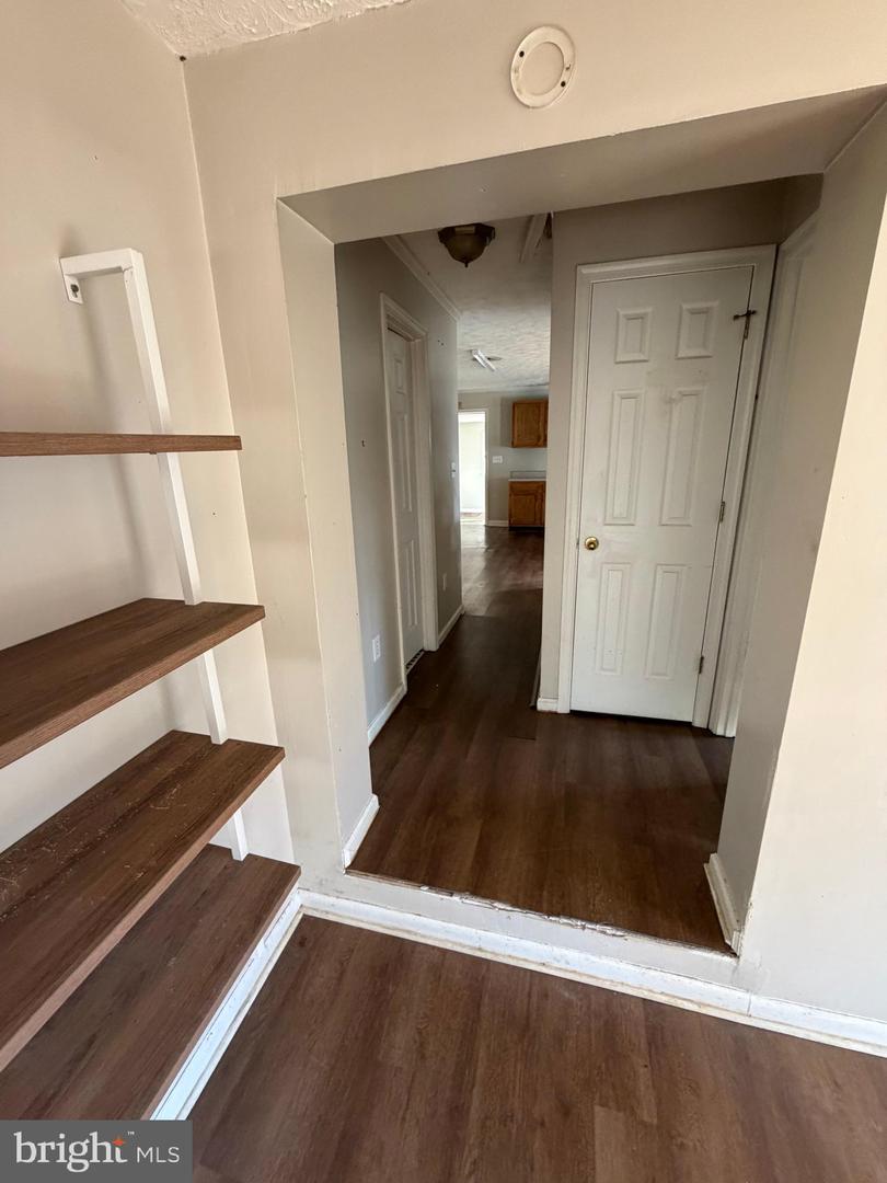 398 LOST LAKEVIEW RD, MADISON, Virginia 22727, 2 Bedrooms Bedrooms, 6 Rooms Rooms,1 BathroomBathrooms,Residential,For sale,398 LOST LAKEVIEW RD,VAMA2002552 MLS # VAMA2002552