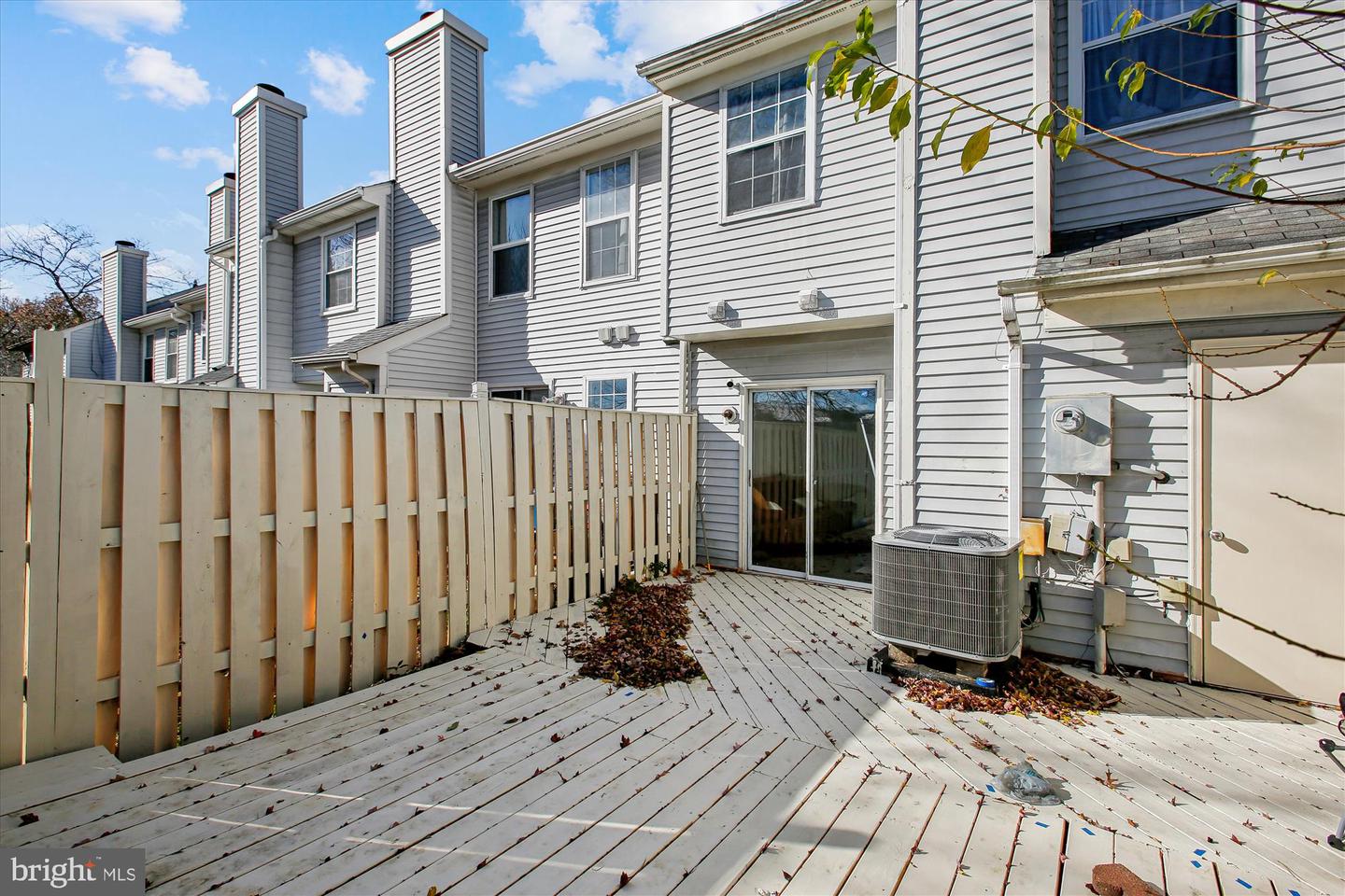 8703 VILLAGE GREEN CT, ALEXANDRIA, Virginia 22309, 3 Bedrooms Bedrooms, ,2 BathroomsBathrooms,Residential,For sale,8703 VILLAGE GREEN CT,VAFX2280554 MLS # VAFX2280554 8703 VILLAGE GREEN CT, ALEXANDRIA, Virginia 22309, 3 Bedrooms Bedrooms, ,2 BathroomsBathrooms,Residential,For sale,8703 VILLAGE GREEN CT,VAFX2280554 MLS # VAFX2280554