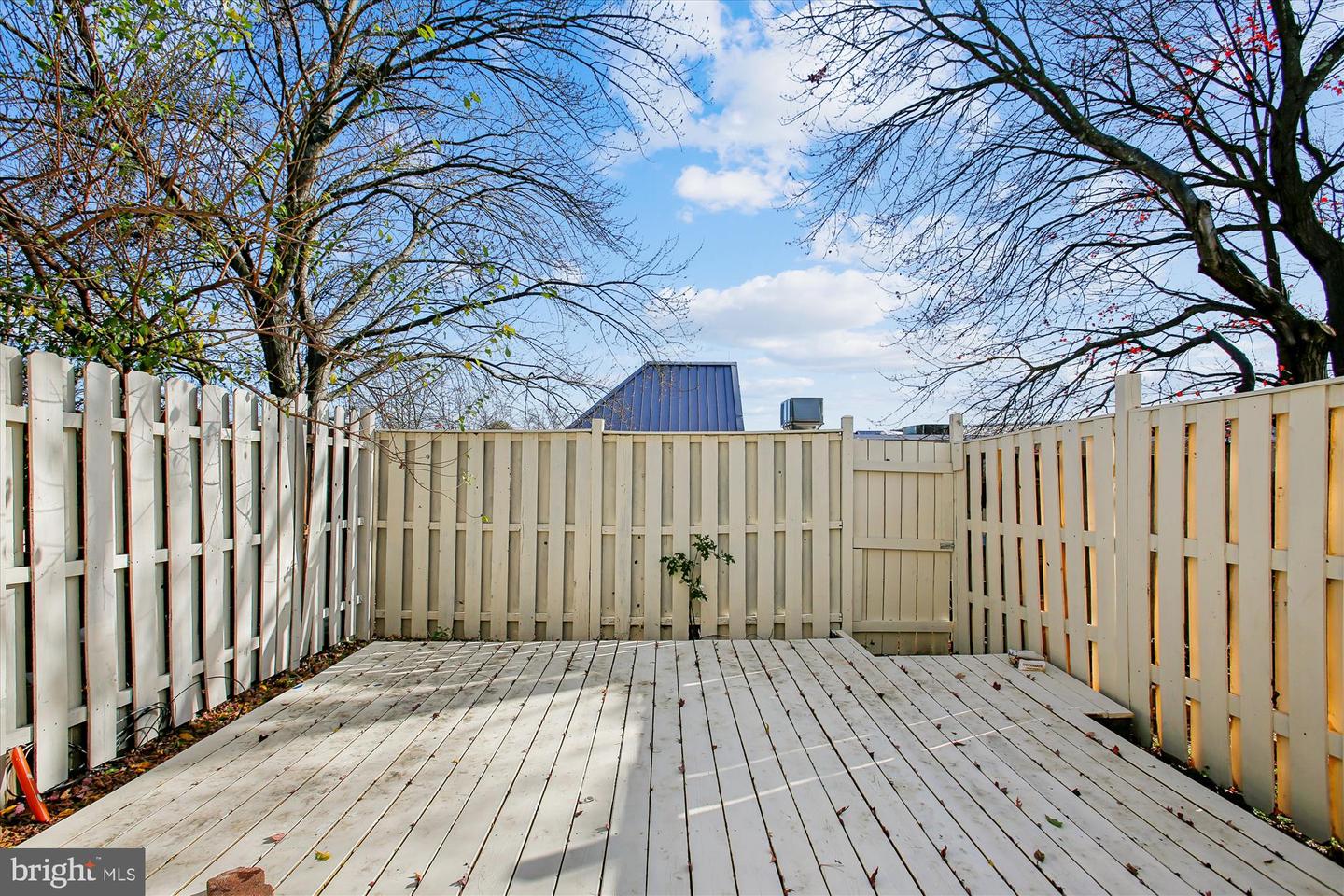 8703 VILLAGE GREEN CT, ALEXANDRIA, Virginia 22309, 3 Bedrooms Bedrooms, ,2 BathroomsBathrooms,Residential,For sale,8703 VILLAGE GREEN CT,VAFX2280554 MLS # VAFX2280554 8703 VILLAGE GREEN CT, ALEXANDRIA, Virginia 22309, 3 Bedrooms Bedrooms, ,2 BathroomsBathrooms,Residential,For sale,8703 VILLAGE GREEN CT,VAFX2280554 MLS # VAFX2280554